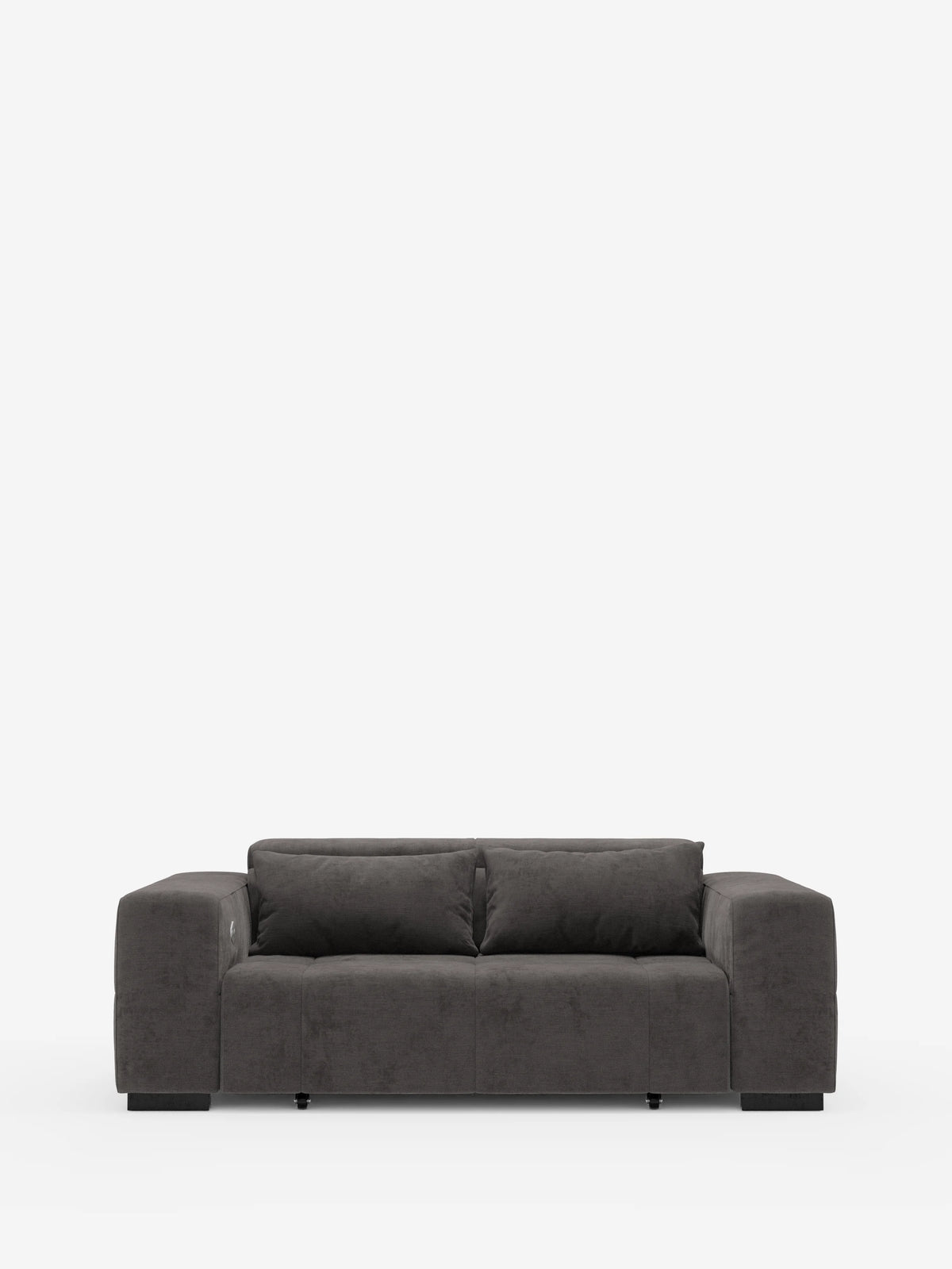 Un divanetto contemporaneo grigio scuro di Divani.Store, il “Monarch Divano con Relax Elettrico per l’allungamento delle sedute e poggiatesta reclinabile”, è posizionato al centro su uno sfondo bianco a tinta unita. Caratterizzato da braccioli squadrati e spessi e da due cuscini dello schienale, questo divanetto minimalista è rivestito in morbido tessuto T31 resistente alle macchie e presenta discrete gambe nere alla base.