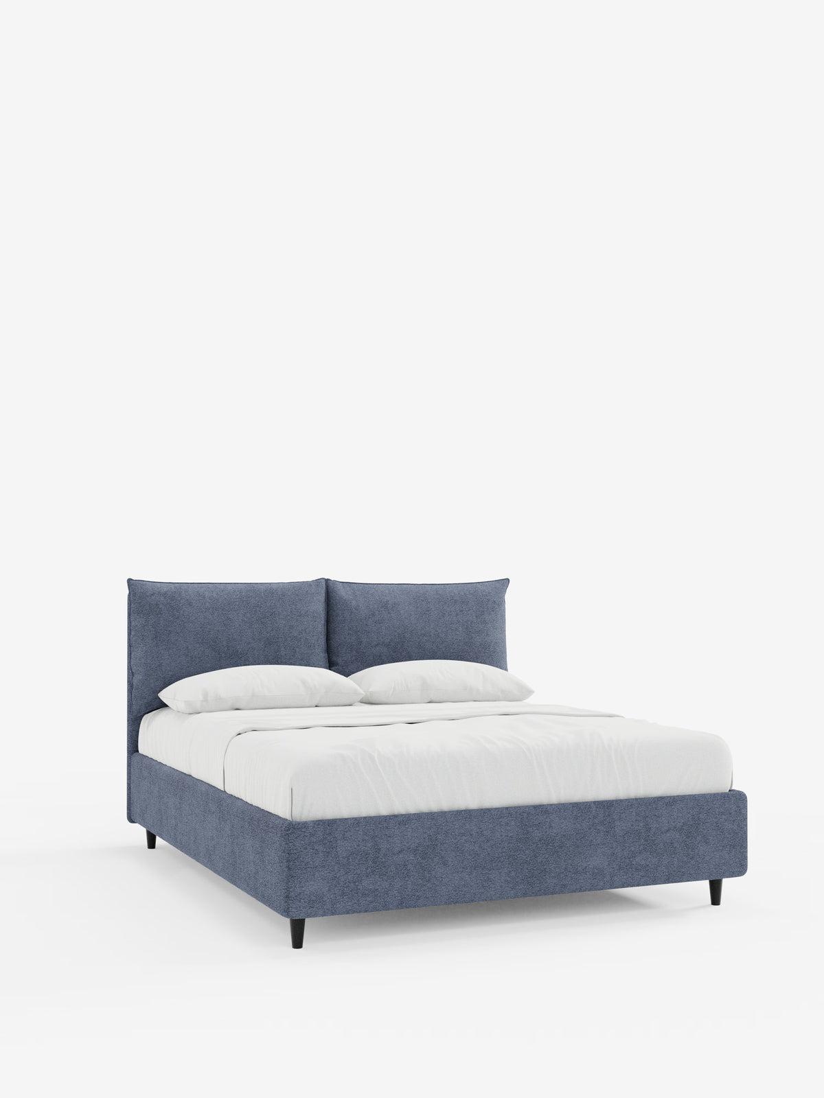 Vi presentiamo il letto imbottito con contenitore ZAYRON di Letti.store: un letto moderno caratterizzato da una struttura e da una testiera rivestite in tessuto blu certificato Oeko-Tex®, completato da due grandi cuscini bianchi regolabili e da un piumone bianco. Su uno sfondo bianco a tinta unita, questo letto poggia su corte gambe nere e sfoggia un design minimalista e contemporaneo.