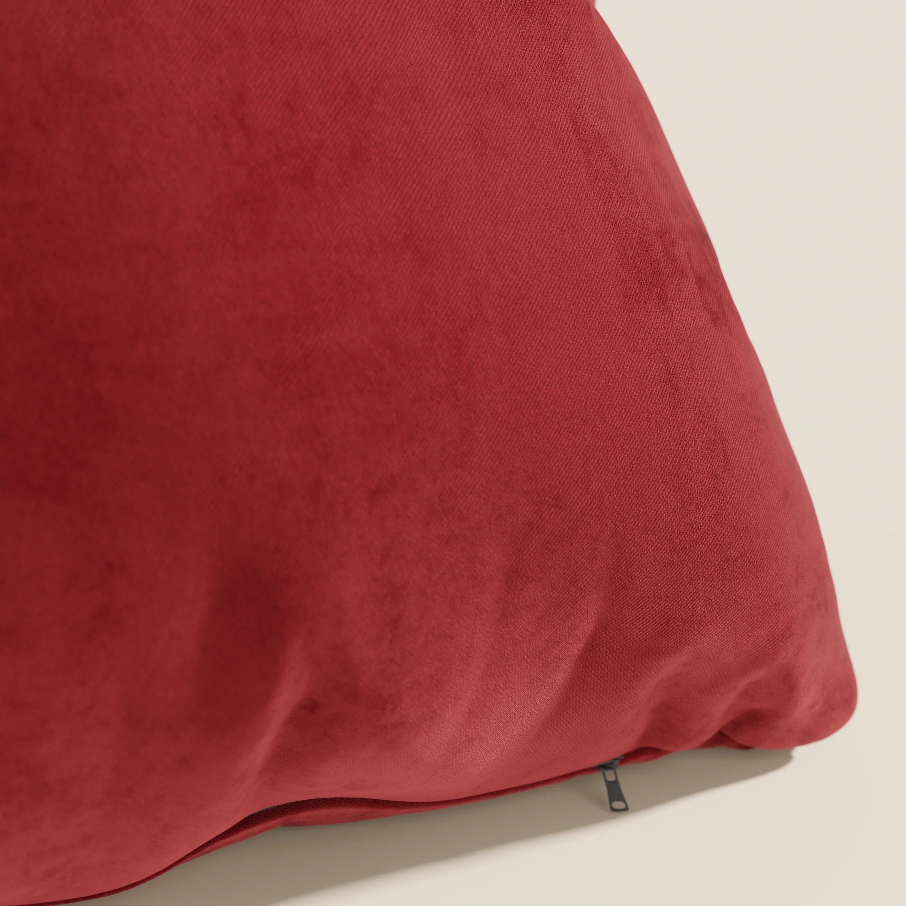 Gioiello cuscino in elegante tessuto morbido T30 - divani.store