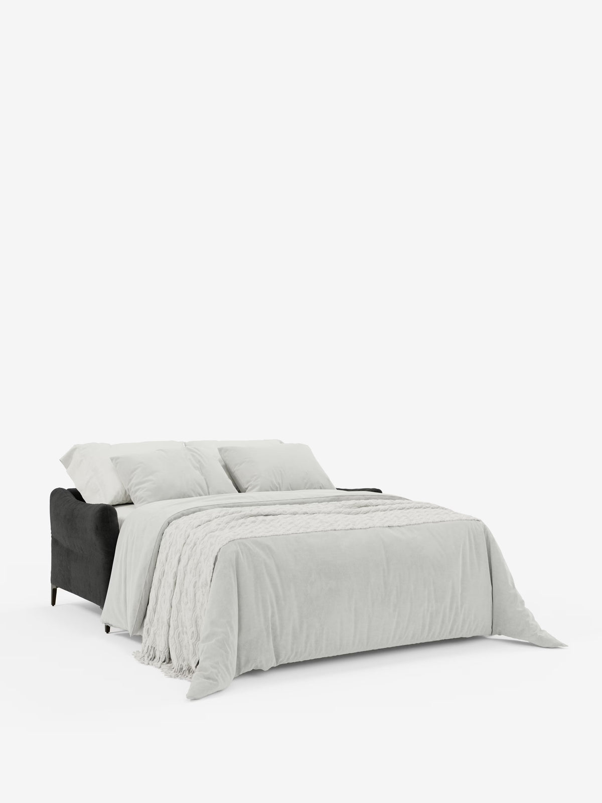 Un moderno divano letto Dalia di Divani.Store, disponibile nelle configurazioni a 2, 3 e 4 posti con materasso H18 e rivestito in tessuto di velluto contemporaneo T30 resistente alle macchie, qui presentato nella versione nera. È abbinato a un piumone grigio chiaro, due grandi cuscini coordinati e un plaid testurizzato — che evoca l’eleganza del design scandinavo — il tutto su uno sfondo bianco a tinta unita. Il letto appare soffice, ordinato e accogliente.