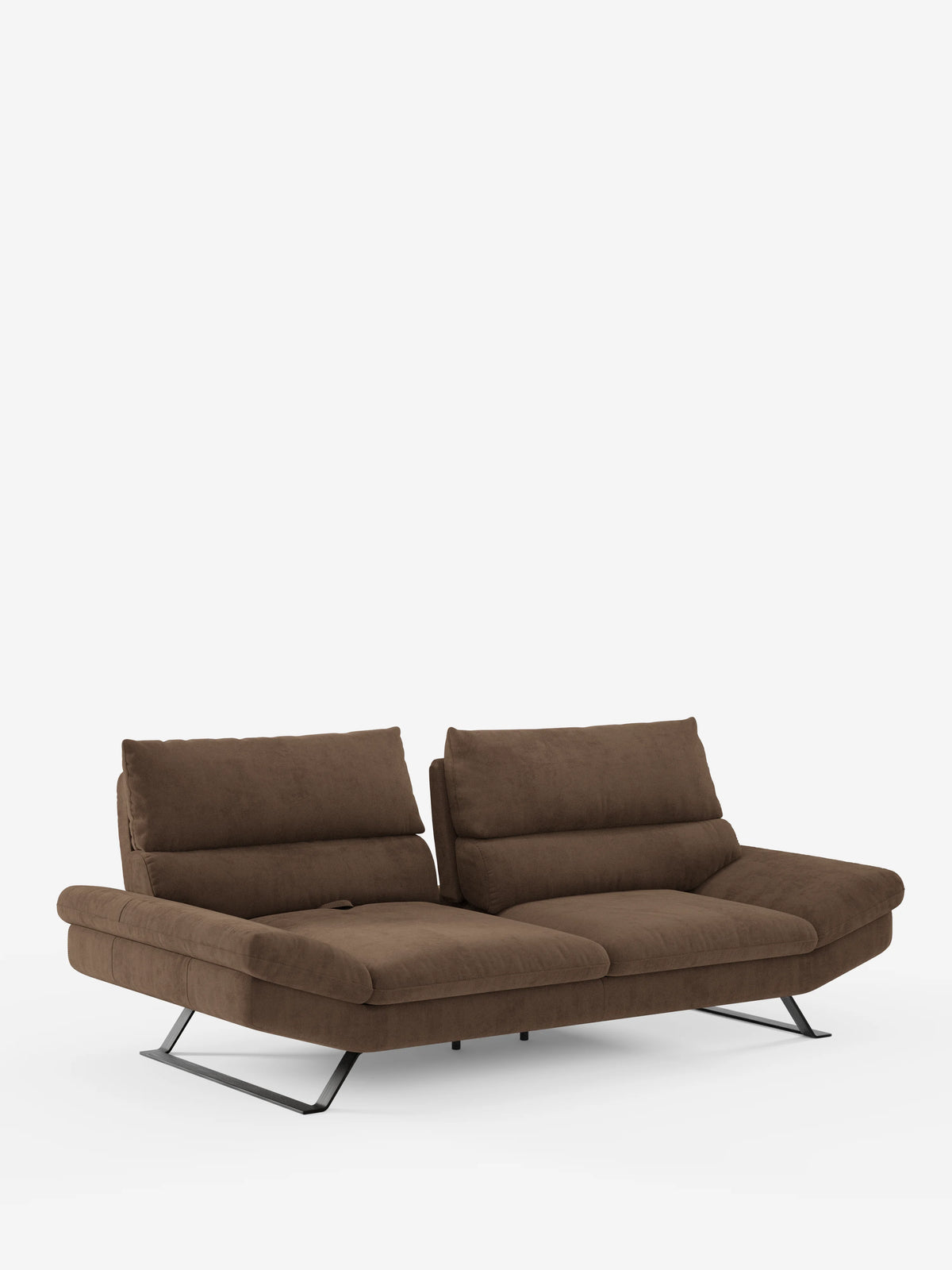 Un divano Eclipse in tessuto marrone dal design contemporaneo, firmato Divani.Store, caratterizzato da due ampie sedute angolari e da schienali traslanti regolabili per un comfort personalizzabile. Il divano poggia su eleganti e alte gambe in metallo nero ed è rivestito in elegante microfibra smacchiabile T11, facile da pulire. Posizionato su uno sfondo bianco a tinta unita, il suo design raffinato emana uno stile moderno.