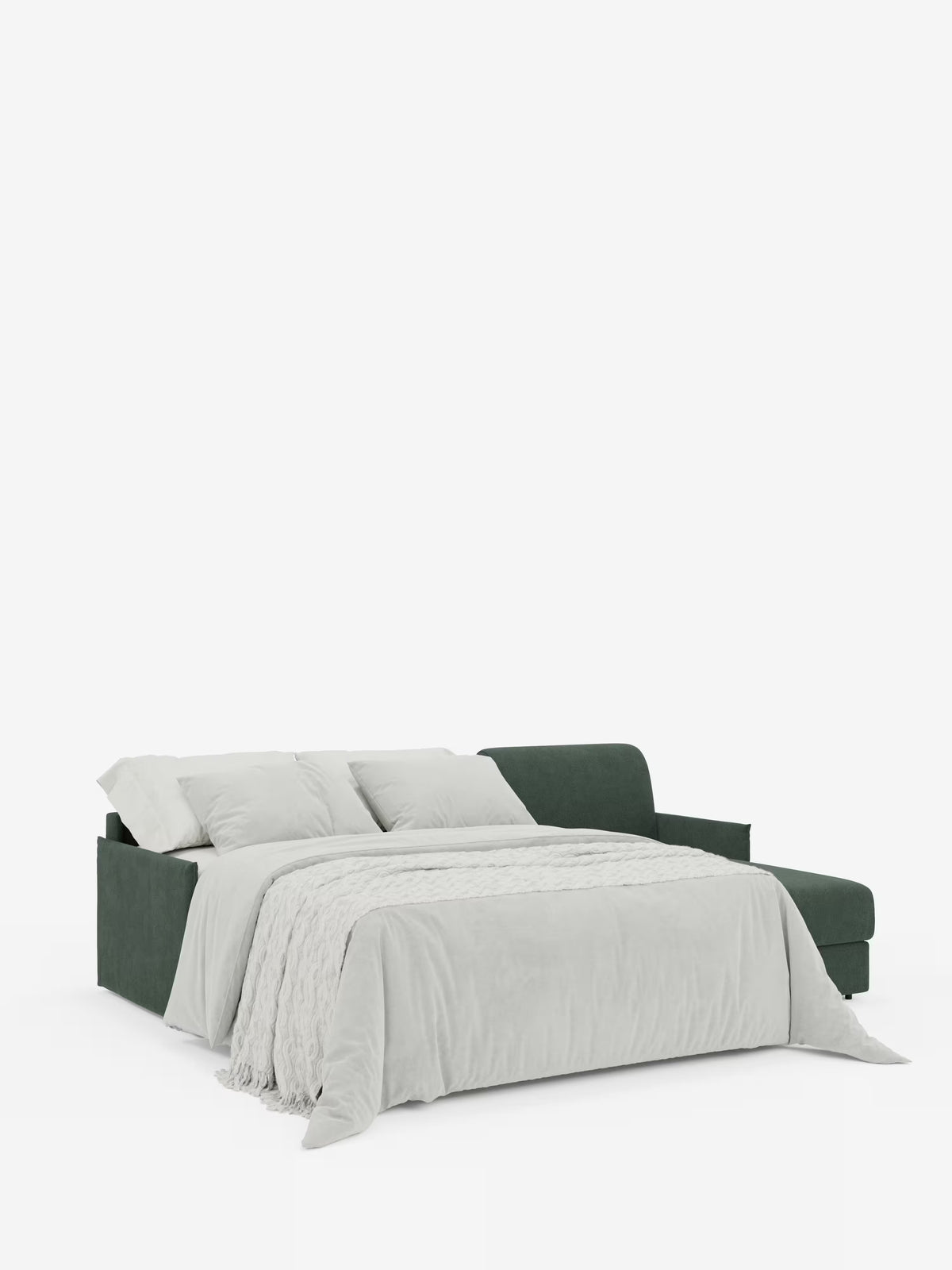 Il divano letto angolare con penisola contenitore Evans di Divani.Store, dal design compatto e realizzato in tessuto T23 verde scuro antimacchia, è dotato di una chaise longue e di due braccioli. Nella foto è aperto come letto matrimoniale ed è abbinato a un piumone grigio chiaro e a tre cuscini coordinati su uno sfondo bianco a tinta unita.