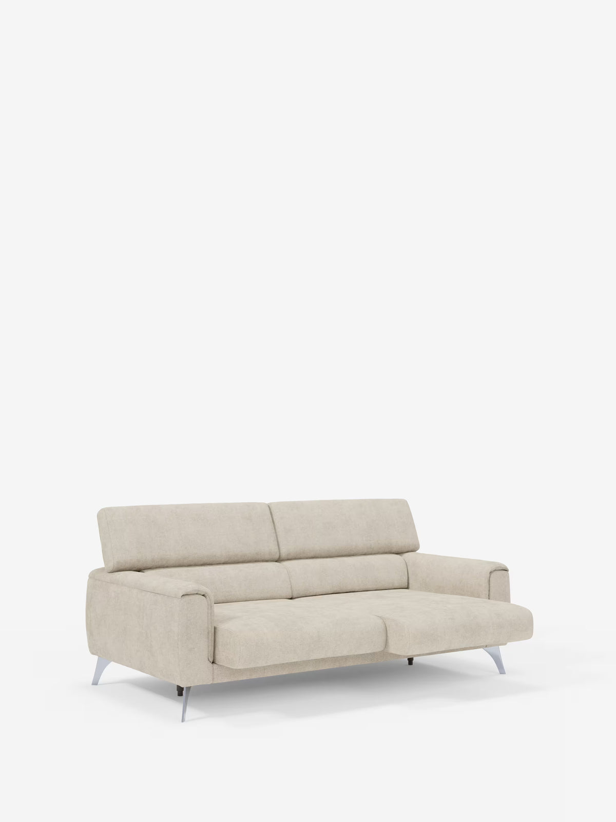 Un moderno divano “Caravaggio” beige a 2 e 3 posti di Divani.Store, caratterizzato da linee pulite, eleganti gambe in metallo e una chaise longue estesa sul lato destro. Realizzato in elegante tessuto T31 resistente alle macchie, questo divano minimalista e contemporaneo è dotato di sedute regolabili in profondità e poggiatesta reclinabili. Su uno sfondo bianco a tinta unita, il suo design versatile permette di ospitare comodamente fino a tre persone.