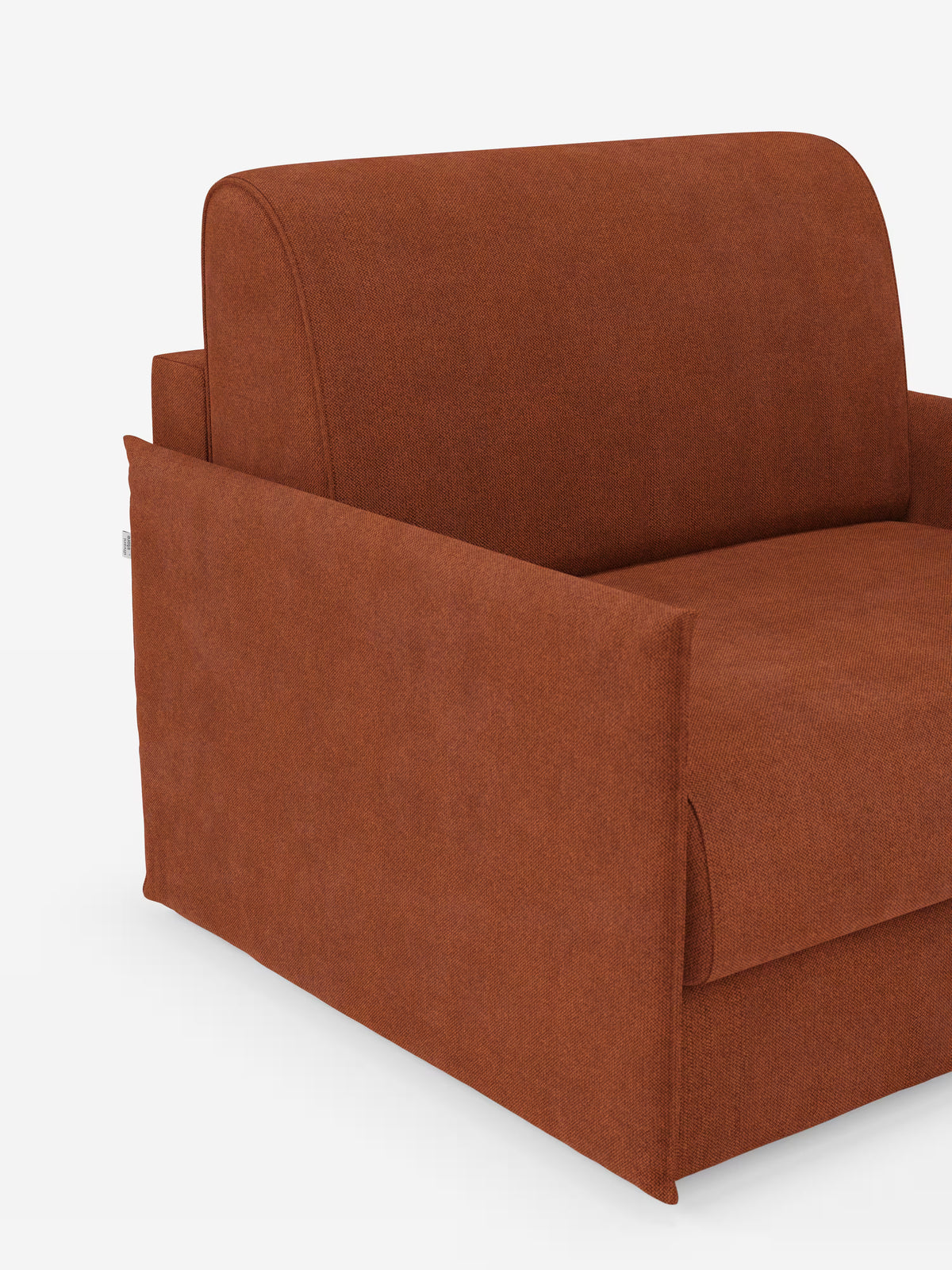 Vi presentiamo la poltrona letto compatta Evans con materasso di Divani.Store: una moderna poltrona letto singola, sapientemente rivestita in tessuto T23 testurizzato color ruggine e resistente alle macchie. La sua silhouette squadrata è caratterizzata da linee pulite, ampi braccioli e uno schienale alto, il tutto su uno sfondo bianco a tinta unita che ne sottolinea lo stile contemporaneo e l’accogliente calore. Perfetta come elegante soluzione salvaspazio, questa poltrona include un pratico materasso da