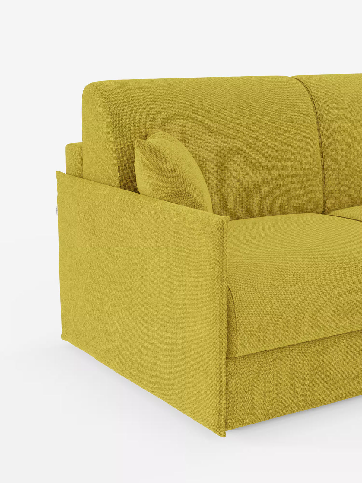 Vi presentiamo il divano letto angolare con penisola contenitore Evans di Divani.Store: un divano imbottito giallo, elegante e moderno, caratterizzato da braccioli e schienale dalle linee squadrate. Questo versatile complemento d’arredo presenta un design compatto in tessuto T23 di facile pulizia, con un cuscino coordinato appoggiato al bracciolo. Su uno sfondo bianco, l’immagine ravvicinata in prospettiva mette in risalto un angolo della sua silhouette minimalista.