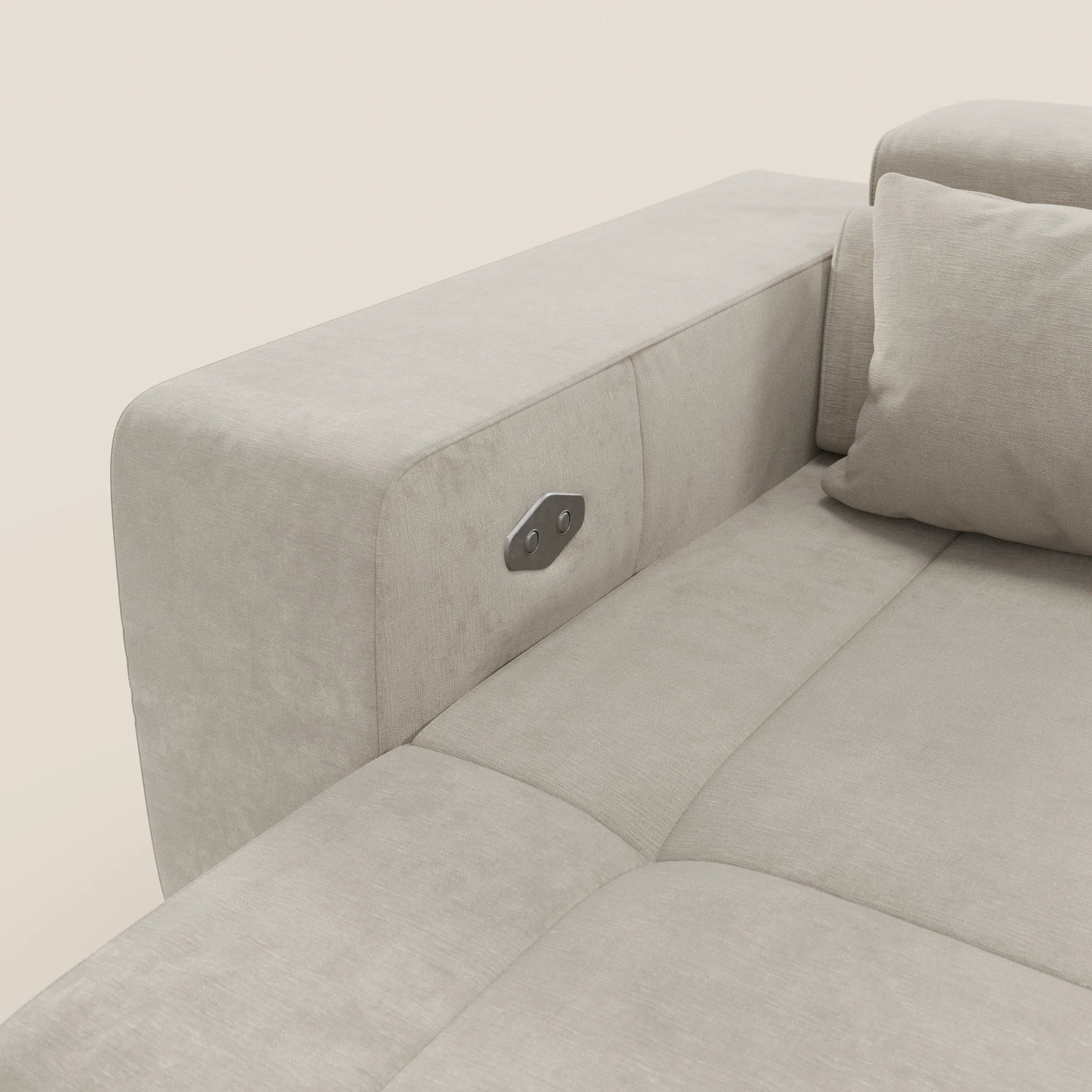 Monarch Divano angolare con penisola e Relax Elettrico per allungamento sedute - Poggiatesta Reclinabili in tessuto morbido smacchiabile T31 - divani.store