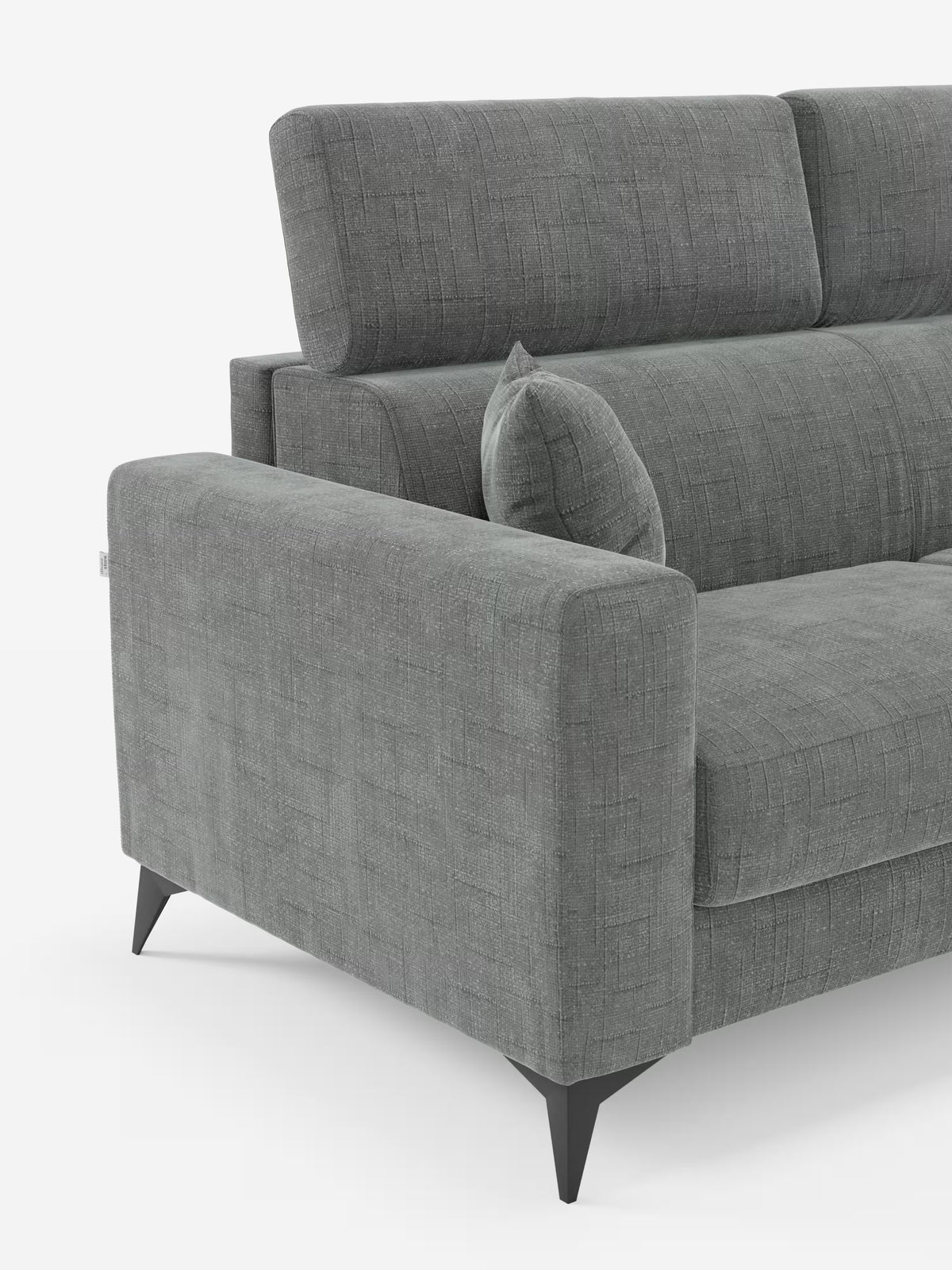Il divano letto matrimoniale Pegaso di Divani.Store, rivestito in tessuto jacquard antimacchia T22, presenta ampi braccioli, poggiatesta regolabili, gambe angolari nere ed è dotato di un cuscino quadrato coordinato, qui raffigurato su sfondo bianco.