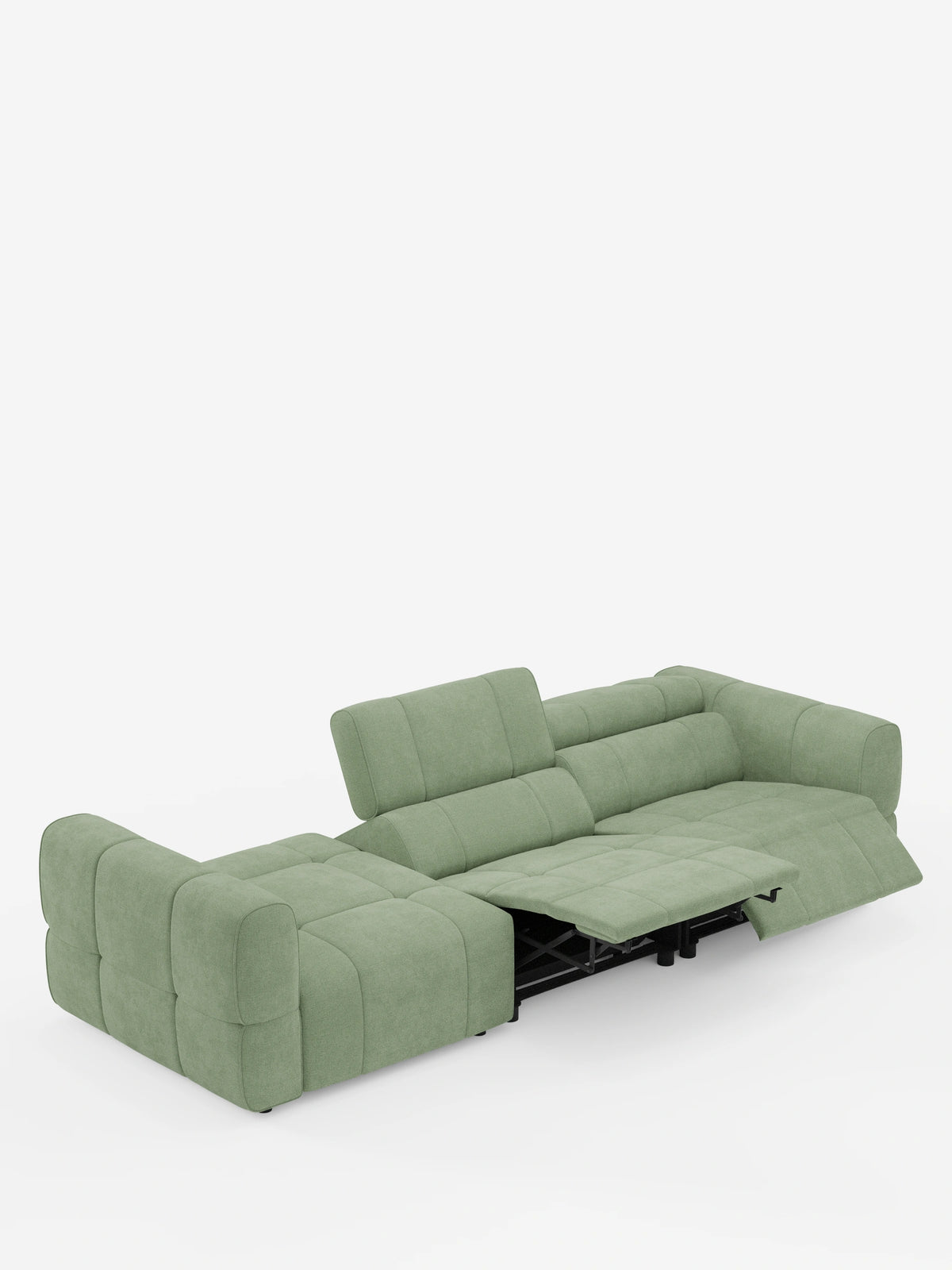 Un divano componibile Giotto di colore verde chiaro con terminale aperto – opzione relax elettrico in tessuto smacchiabile T23 – è raffigurato su uno sfondo bianco, caratterizzato da un poggiapiedi allungato e da uno schienale regolabile con struttura meccanica in metallo nero.