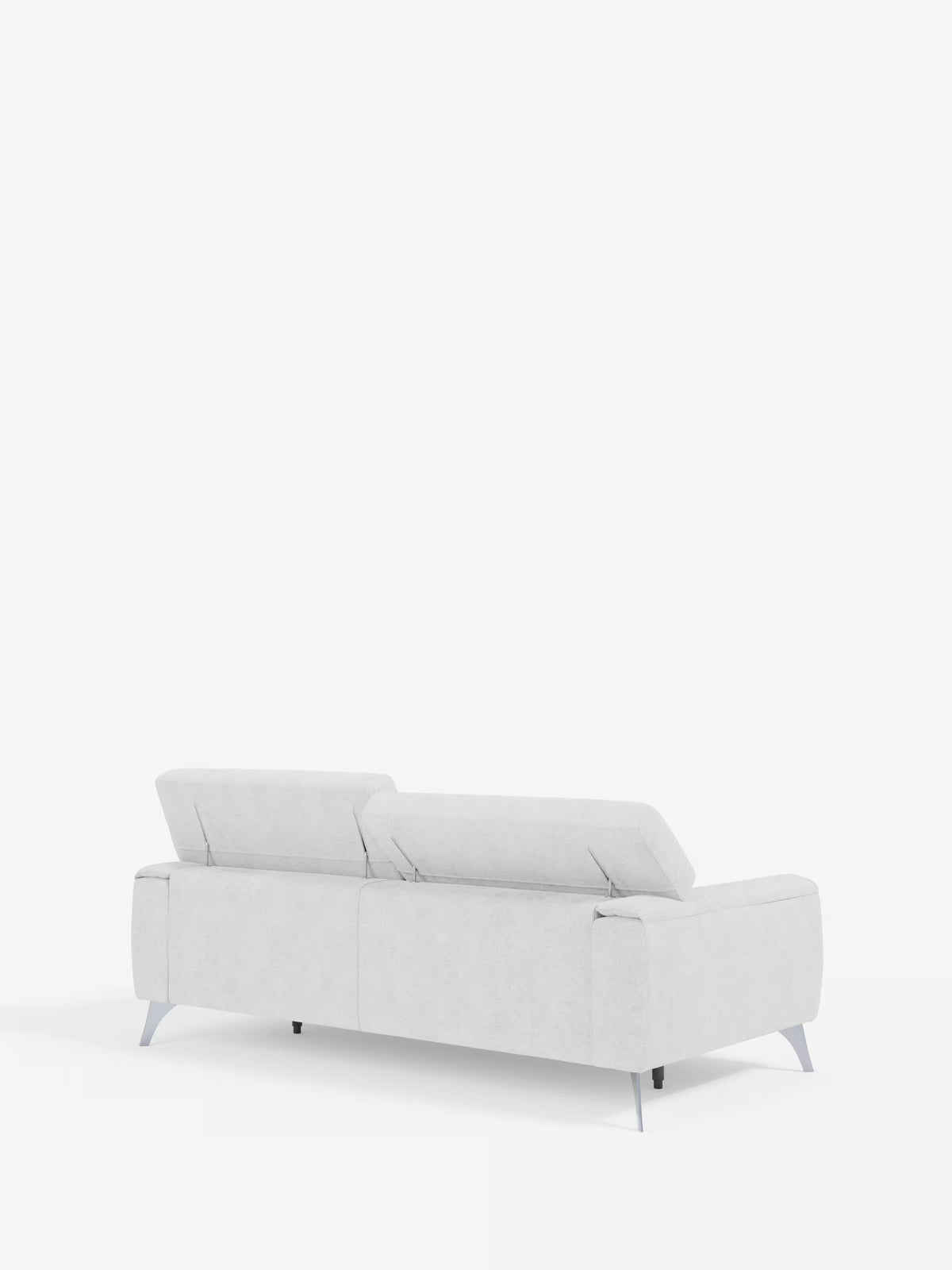 Il divano Caravaggio a 2 e 3 posti di Divani.Store, rivestito con l'elegante tessuto T31 resistente alle macchie, è raffigurato di retro su uno sfondo bianco. Questo divano moderno, di colore grigio chiaro e dalle linee lineari, è dotato di poggiatesta regolabili, seduta profonda, sottili gambe in metallo e linee squadrate e pulite che gli conferiscono un look elegante e contemporaneo.