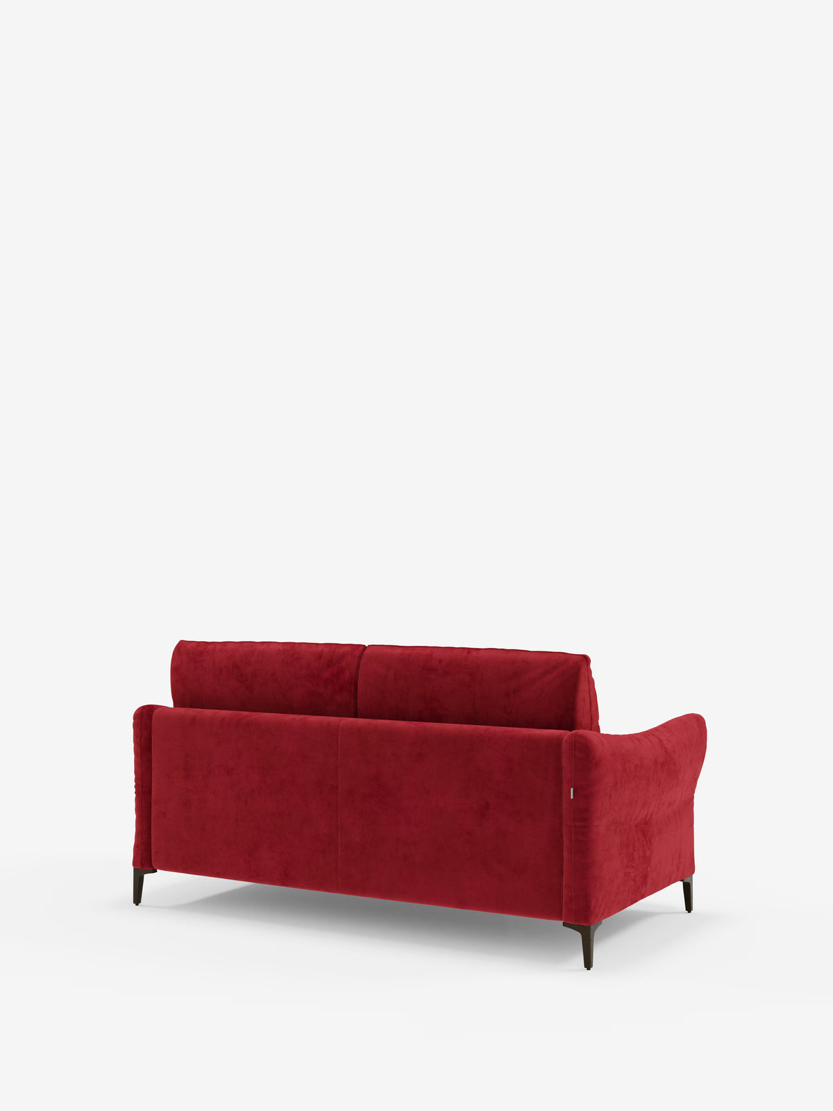Un lussuoso divano letto Dalia di Divani.Store, qui presentato in tessuto T30, un velluto moderno smacchiabile di colore rosso intenso, è caratterizzato da braccioli ricurvi e gambe in legno. Ripreso di retro e incorniciato su uno sfondo bianco, il suo morbido rivestimento, le linee pulite e i dettagli minimalisti ne riflettono lo stile contemporaneo.