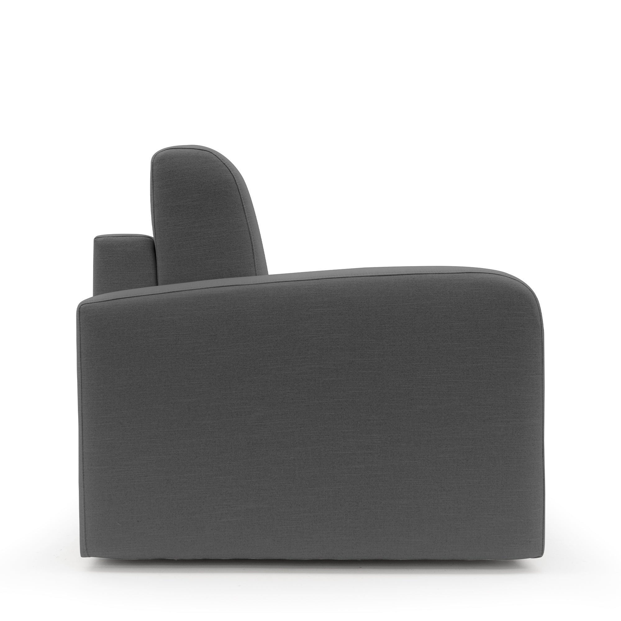 Vista laterale del divano letto matrimoniale Lebron di Divani.Store, largo 176 cm e rivestito in tessuto ecosostenibile color antracite. Questo moderno divano letto di produzione italiana presenta bordi arrotondati e un design lineare e minimalista, con seduta e schienale ben imbottiti. Raffigurato su uno sfondo bianco a tinta unita, il divano letto mette in risalto la sua forma slanciata e lo stile contemporaneo.