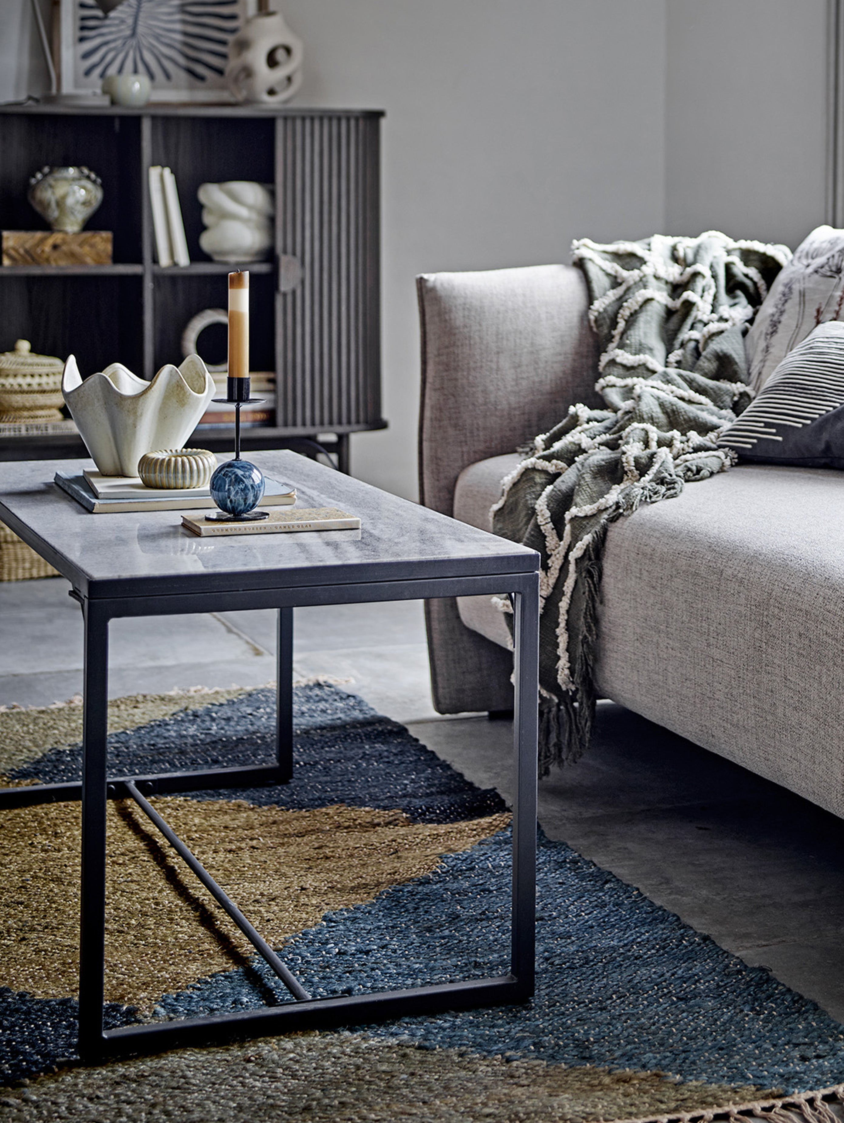 Ines tavolino rettangolare in marmo bianco venato con struttura antracite - divani.store