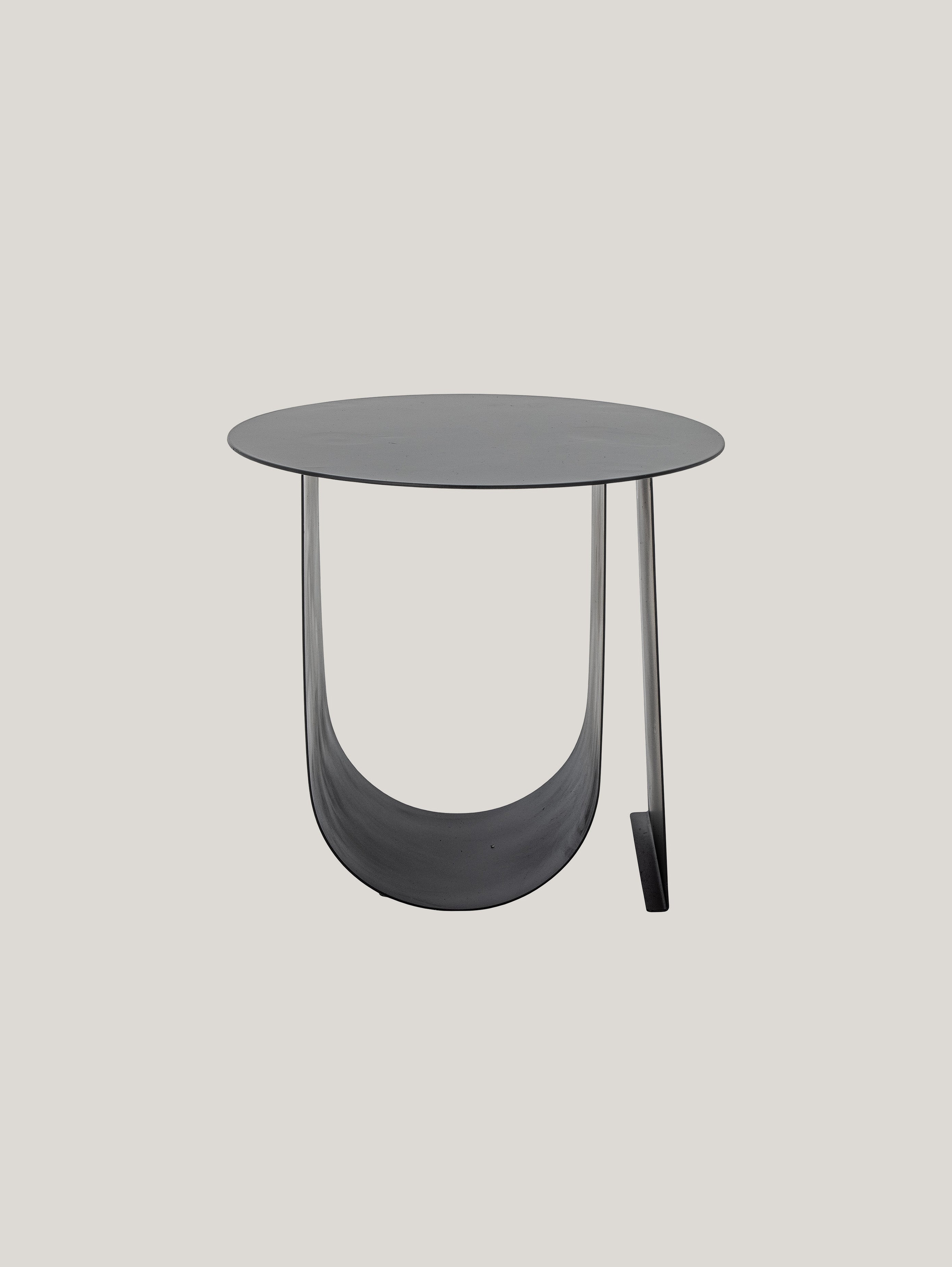 Cher tavolino moderno in metallo con spazio portariviste nero - divani.store