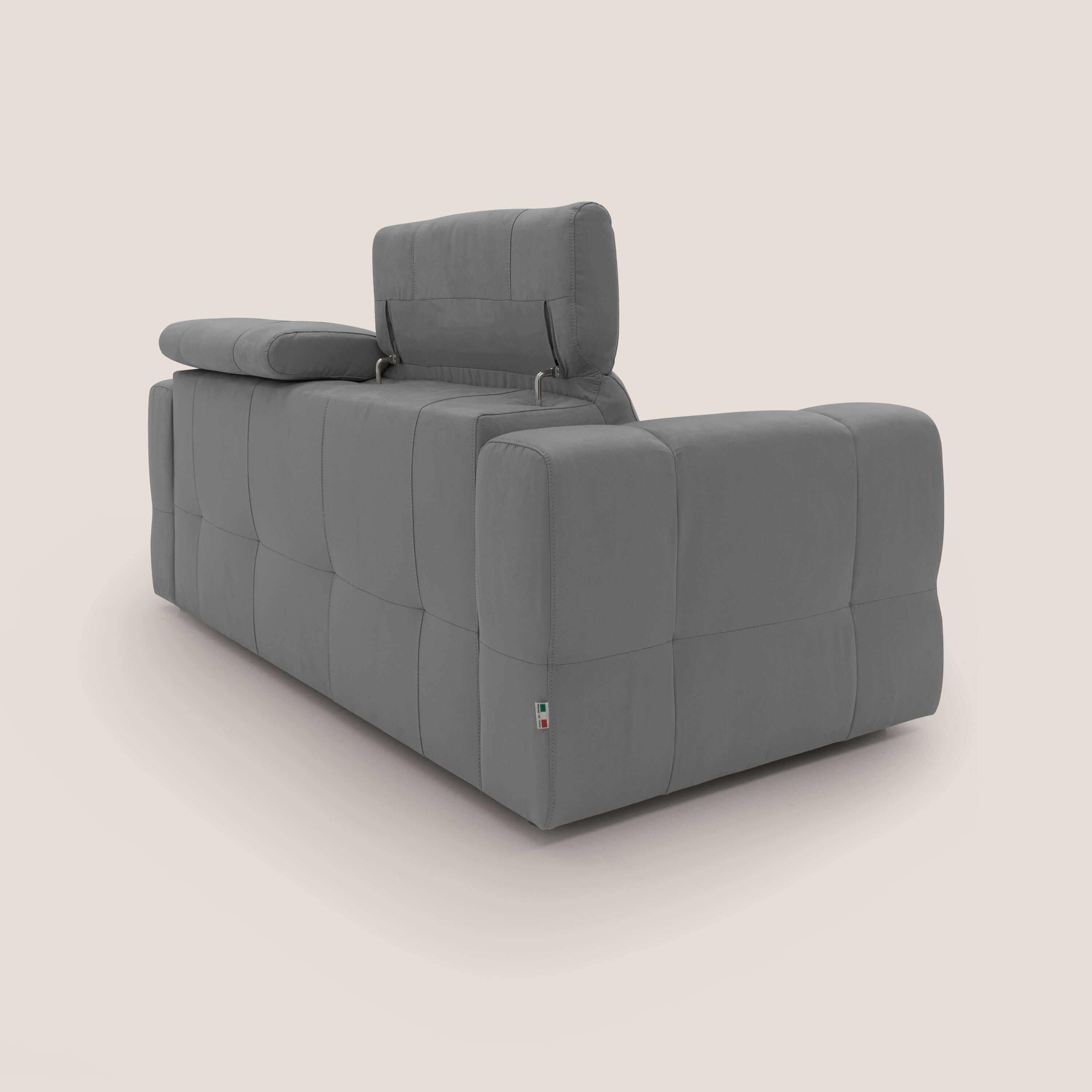 Kronos Divano con pouf estraibile poggiapiedi e poggiatesta reclinabili in morbida microfibra impermeabile T11 grigio - divani.store