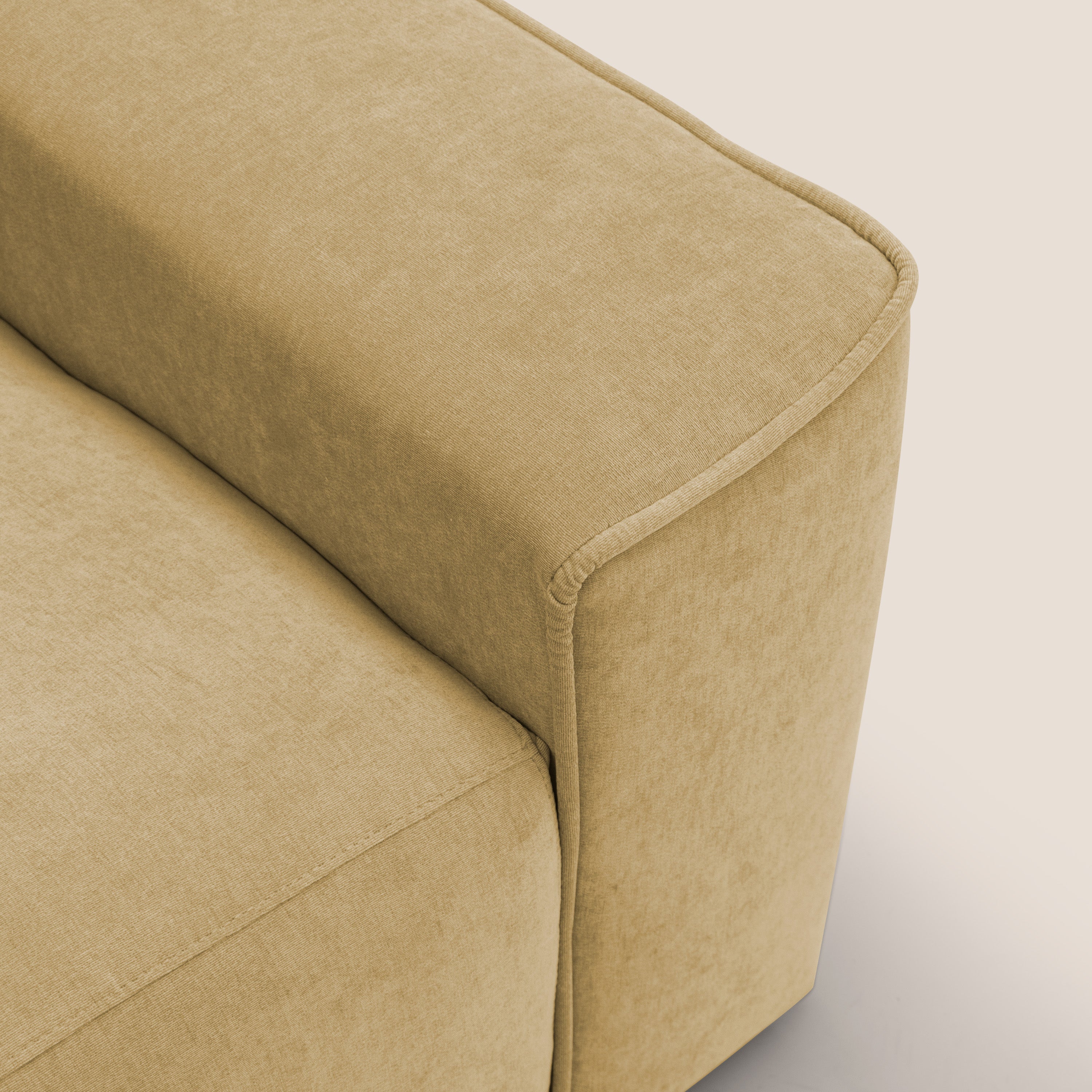 Clark Divano angolare con opzione relax elettrico in tessuto smacchiabile impermeabile T17 giallo - divani.store