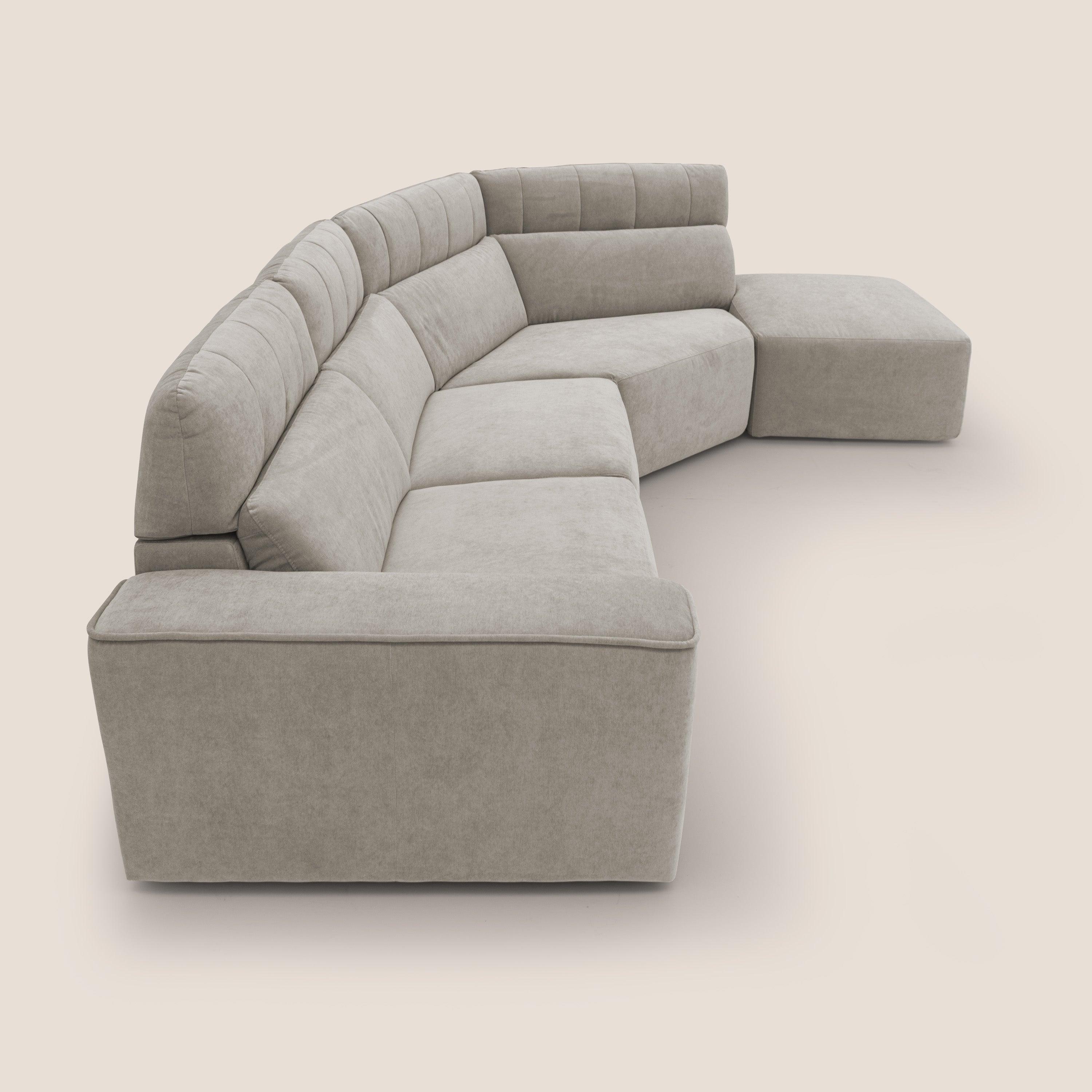Clark Divano angolare con opzione relax elettrico in tessuto smacchiabile impermeabile T17 beige - divani.store