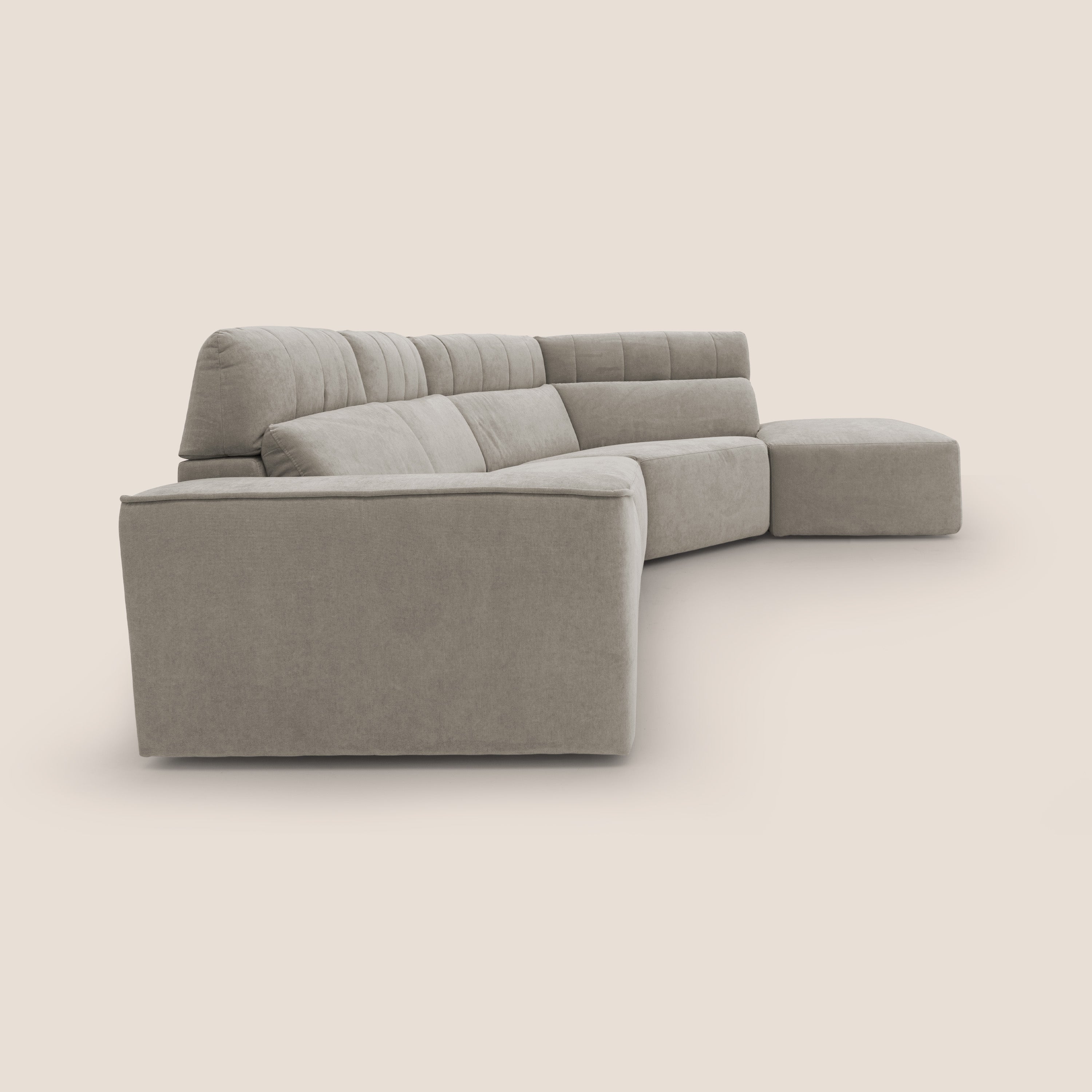 Clark Divano angolare con opzione relax elettrico in tessuto smacchiabile impermeabile T17 beige - divani.store
