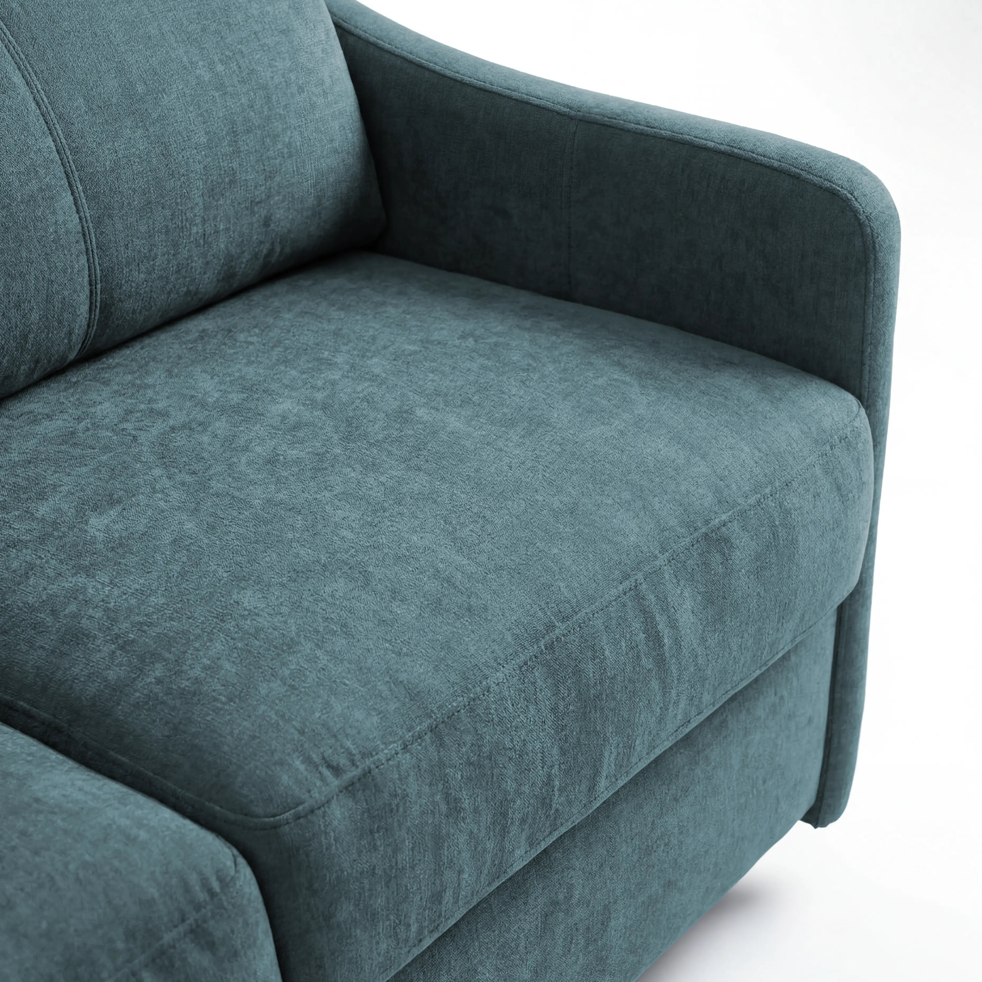 Primo piano di un divano letto a 3 posti Lodovico di Divani.Store, rivestito in tessuto color verde acqua Oeko-Tex antimacchia, che mostra il bracciolo destro, il cuscino di seduta, parte dello schienale e il portaguanciali, caratterizzati da una texture morbida e da curve delicate su uno sfondo bianco.