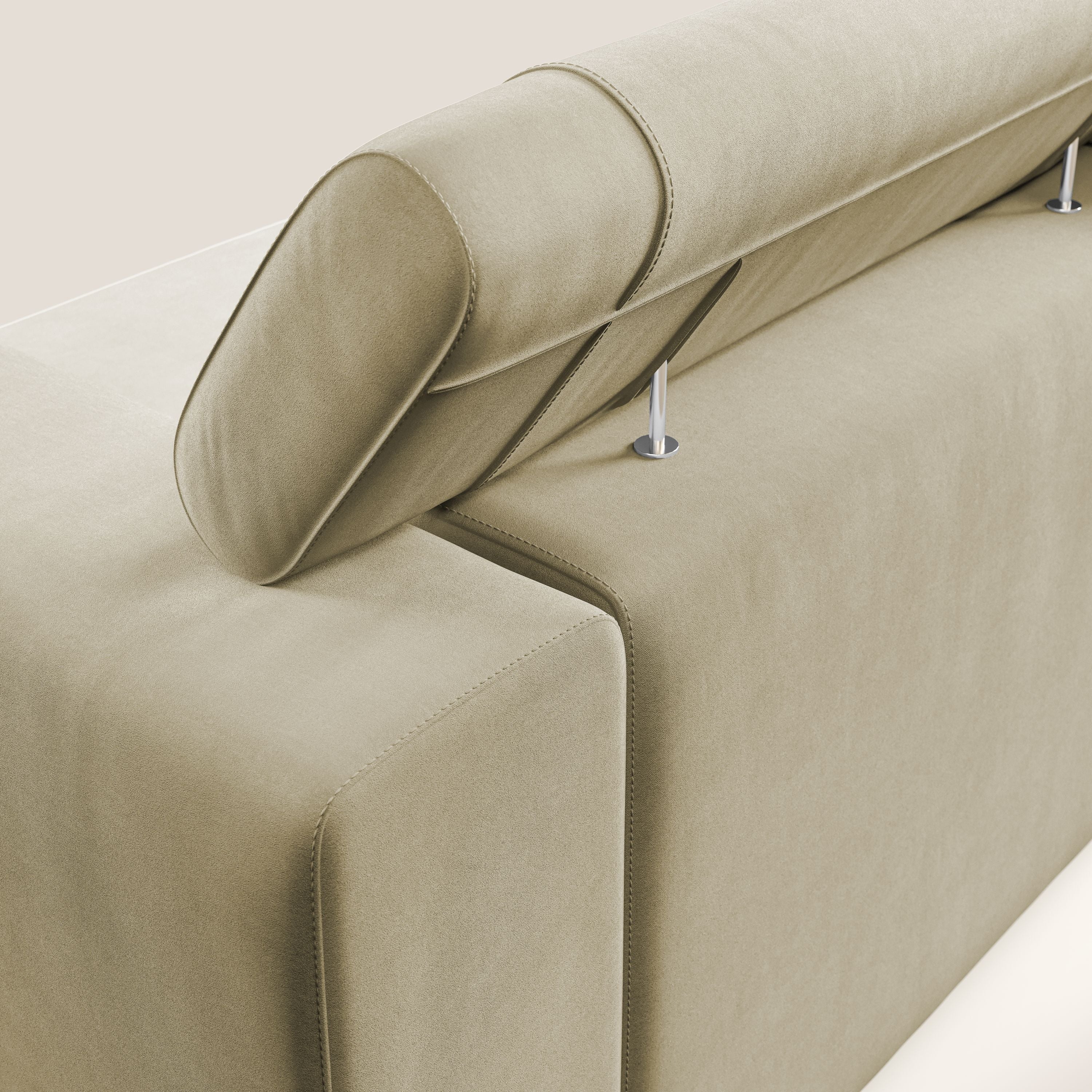 Vegas divano con poggiatesta reclinabili in microfibra smacchiabile T11 beige - divani.store