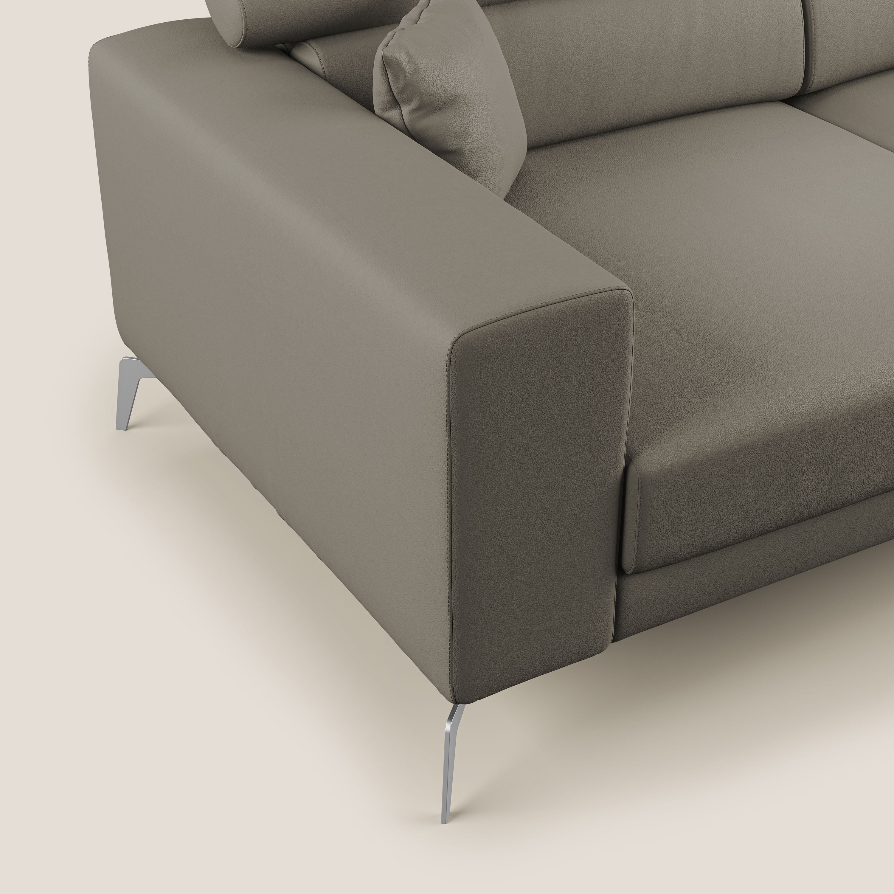 Blade Divano moderno con poggiatesta reclinabili in Ecopelle T04 talpa - divani.store