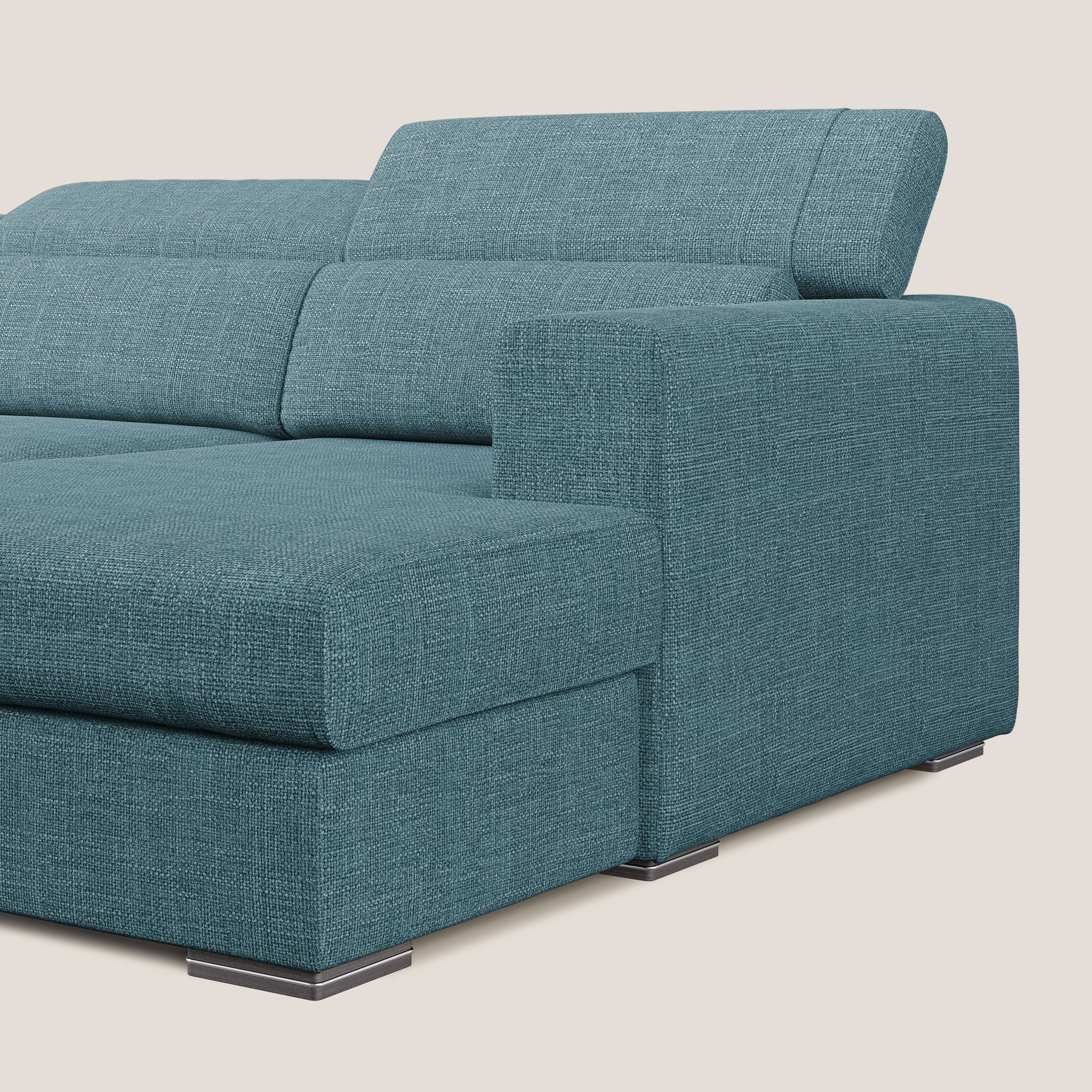 Vegas divano angolare con poggiatesta reclinabili in morbido tessuto impermeabile T06 azzurro - divani.store