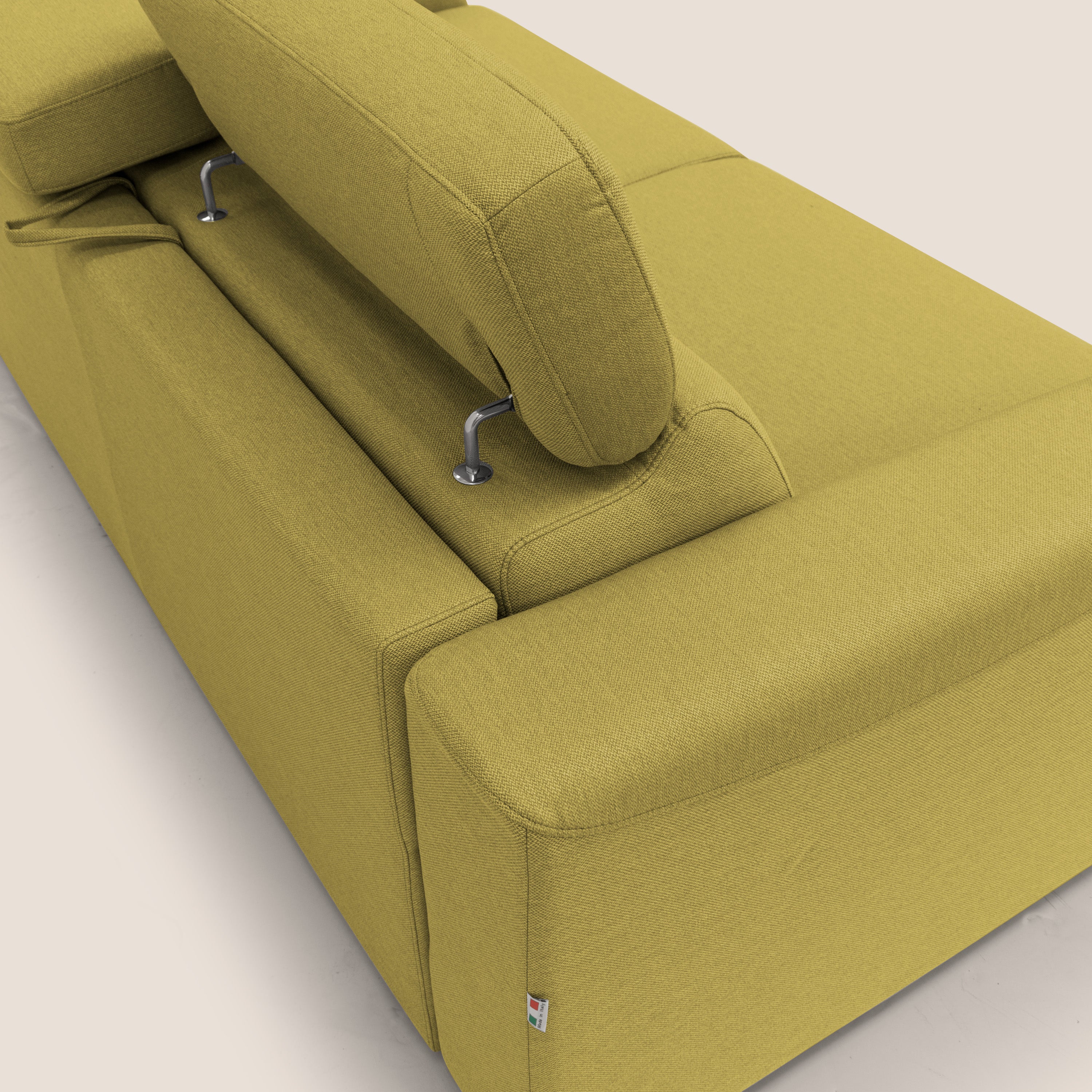Poseidon Schlafsofa mit elektrischem Relaxmechanismus aus wasserfestem, abwaschbarem Stoff T05 gelb