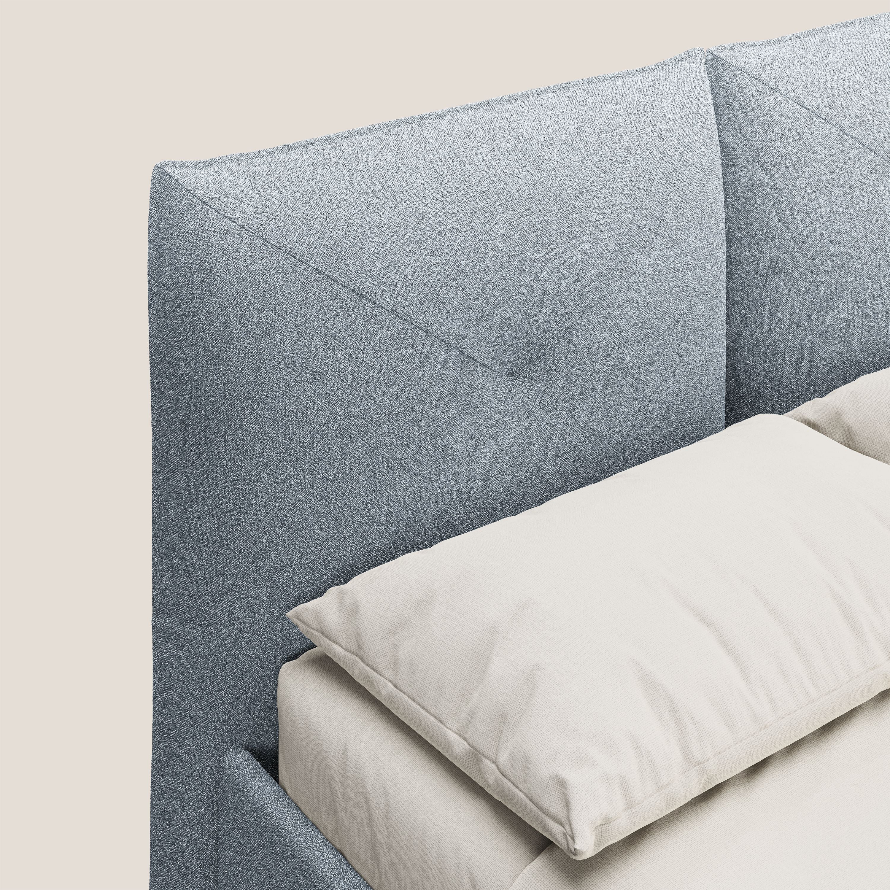 Adone letto imbottito contenitore a doppia pannellatura in bouclet impermeabile T07 carta da zucchero - divani.store
