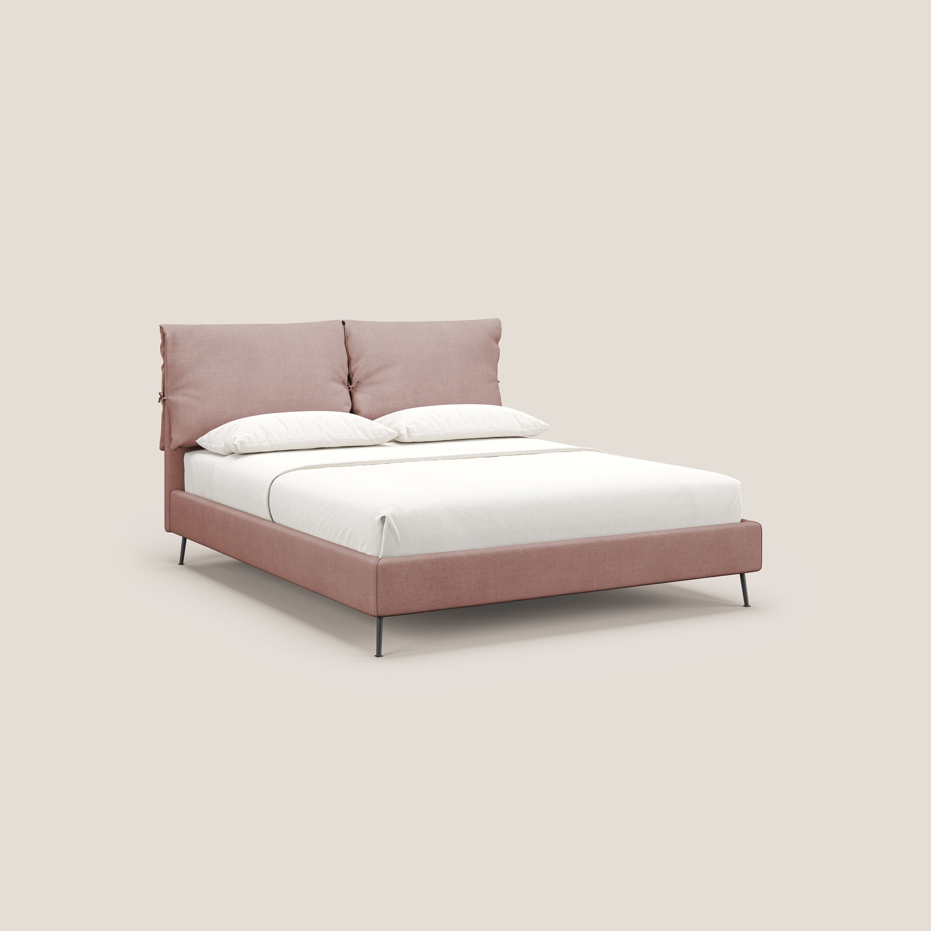 Artemisia letto imbottito con piedini alti sfoderabile in tessuto smacchiabile T17 rosa - divani.store