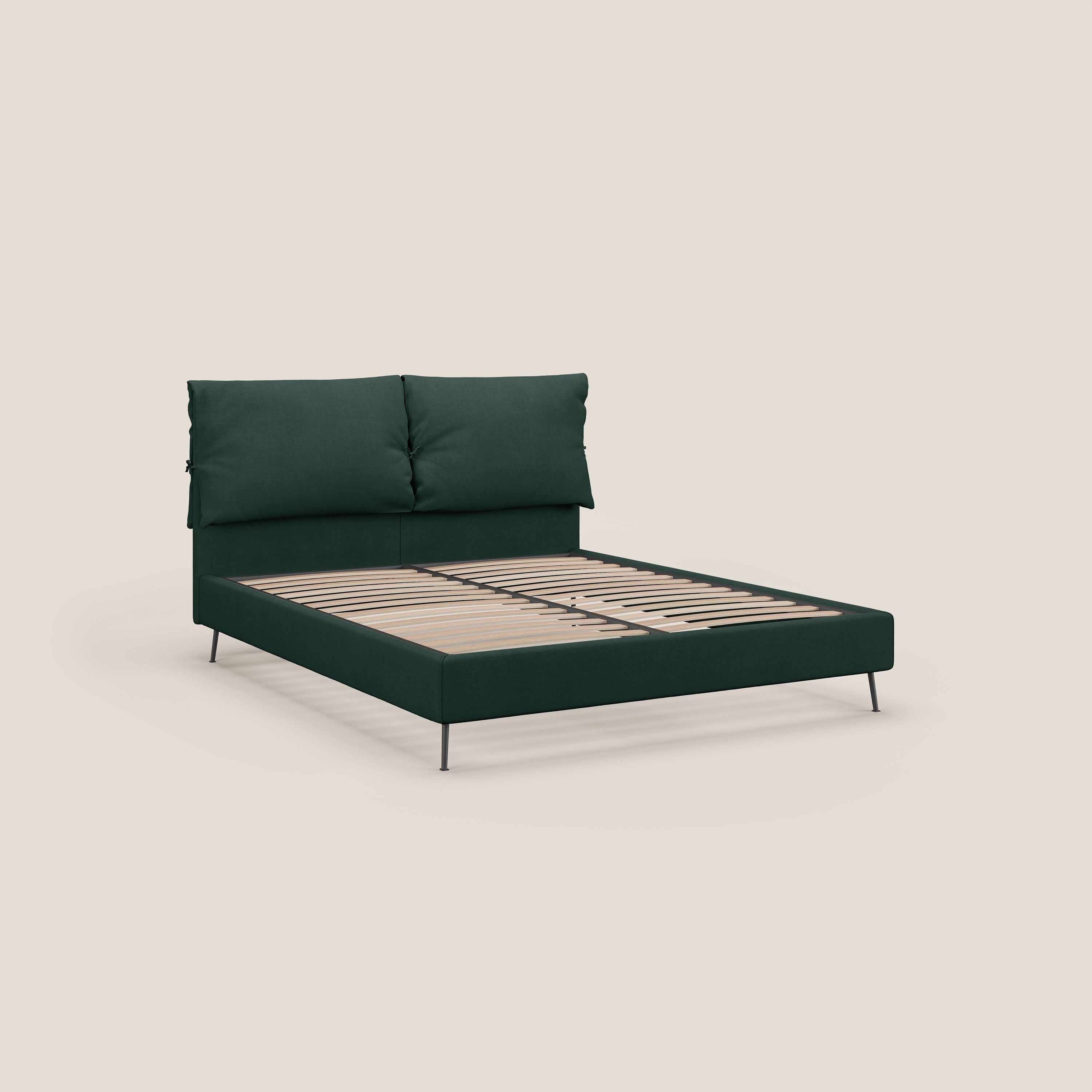 Artemisia letto imbottito con piedini alti sfoderabile in tessuto smacchiabile T17 verde - divani.store