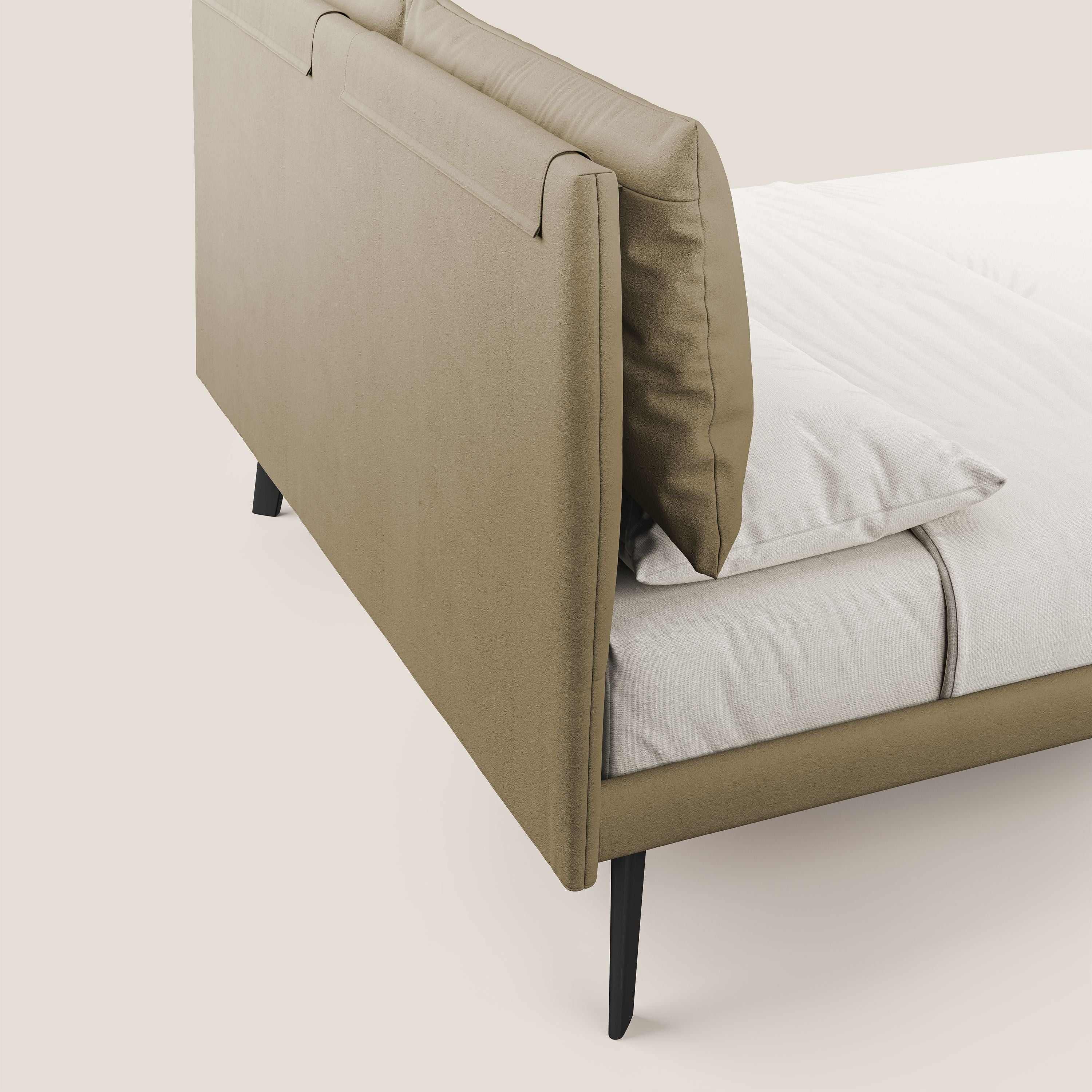 Astrid letto imbottito con piedi in legno in microfibra smacchiabile T11 beige - divani.store