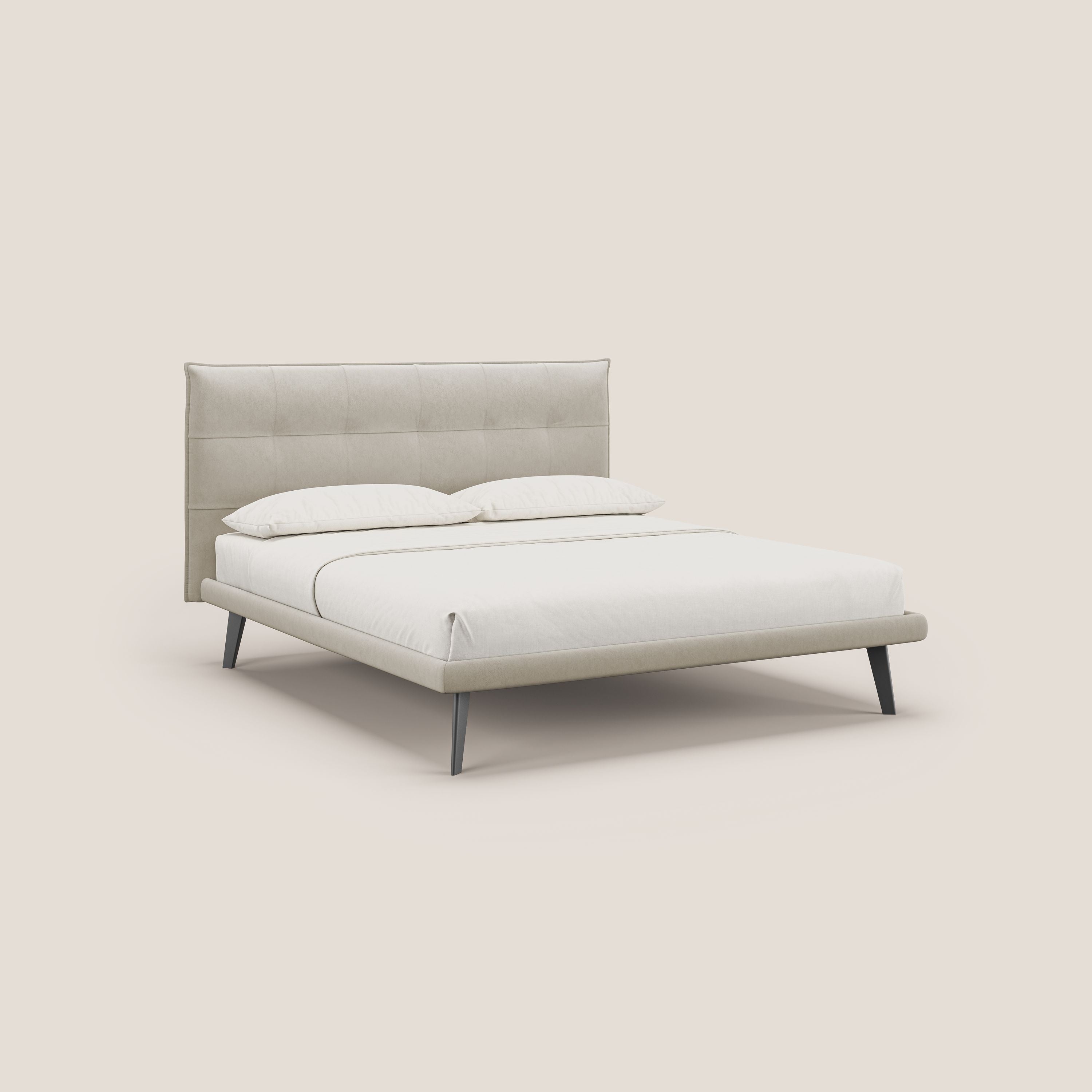 Brigitte letto con testata trapuntata piedi alti in mogano e tessuto impermeabile T09 beige - divani.store