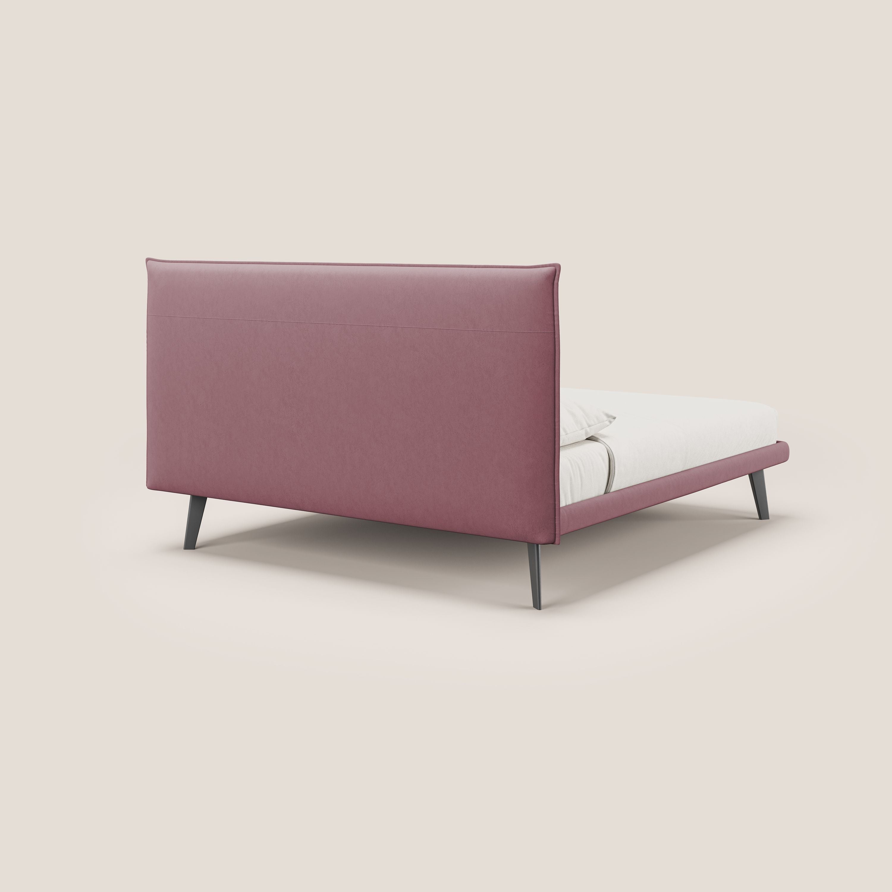 Brigitte letto con testata trapuntata piedi alti in mogano e tessuto impermeabile T09 salmone - divani.store