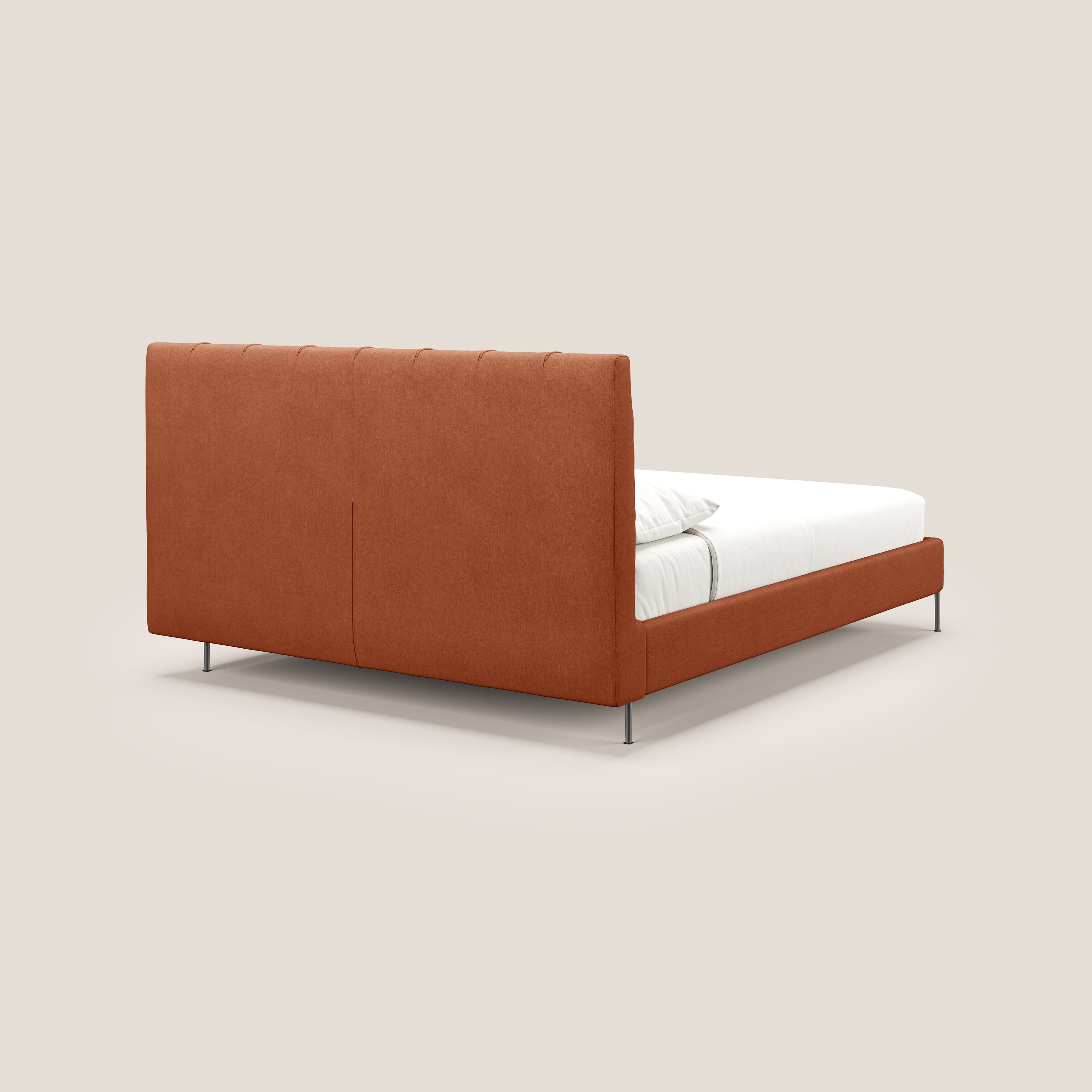 Calliope letto imbottito piedini alti completamente sfoderabile in tessuto smacchiabile T17 arancio - divani.store