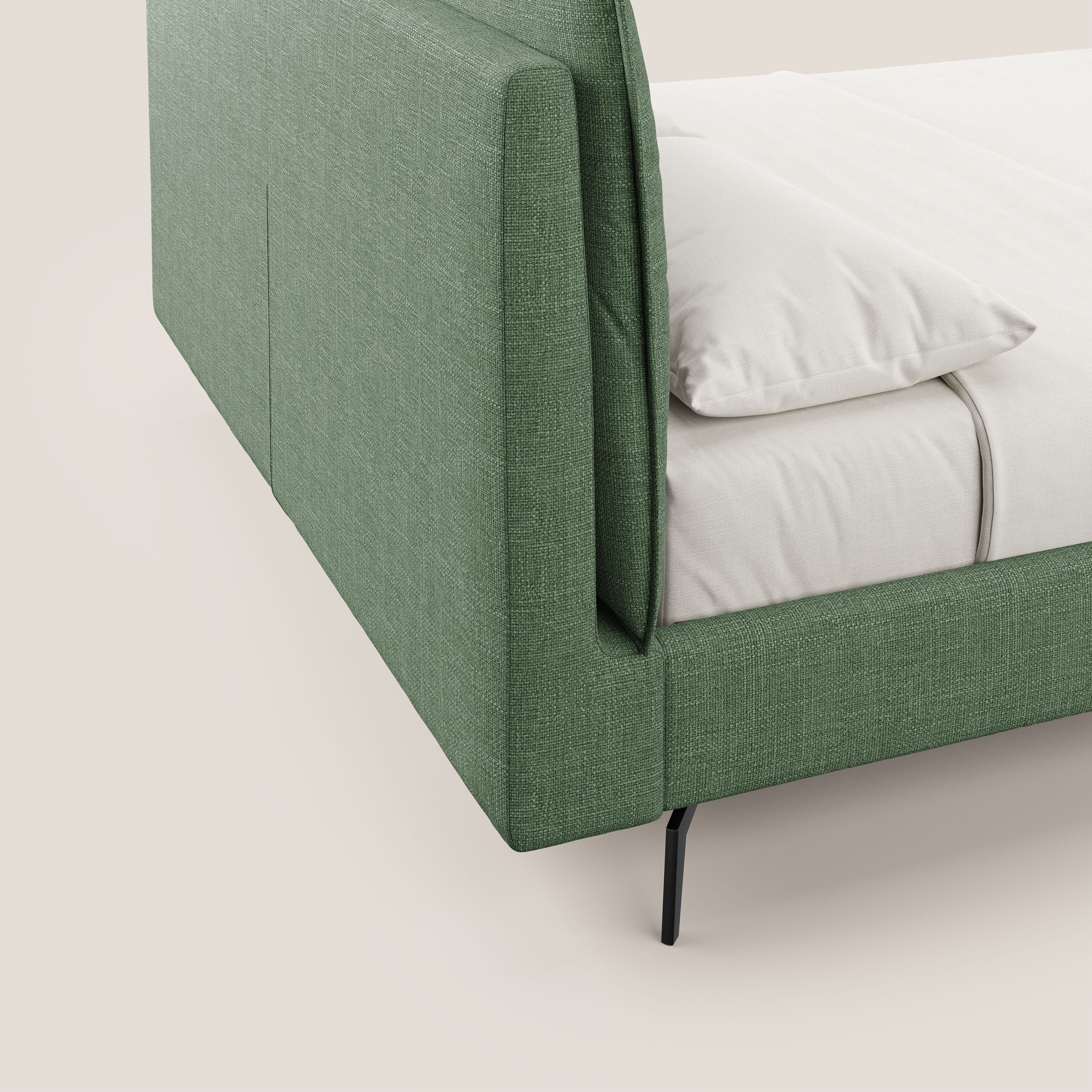 Cloe letto imbottito con piedi in metallo sfoderabile in tessuto fiammato impermeabile T06 verde - divani.store