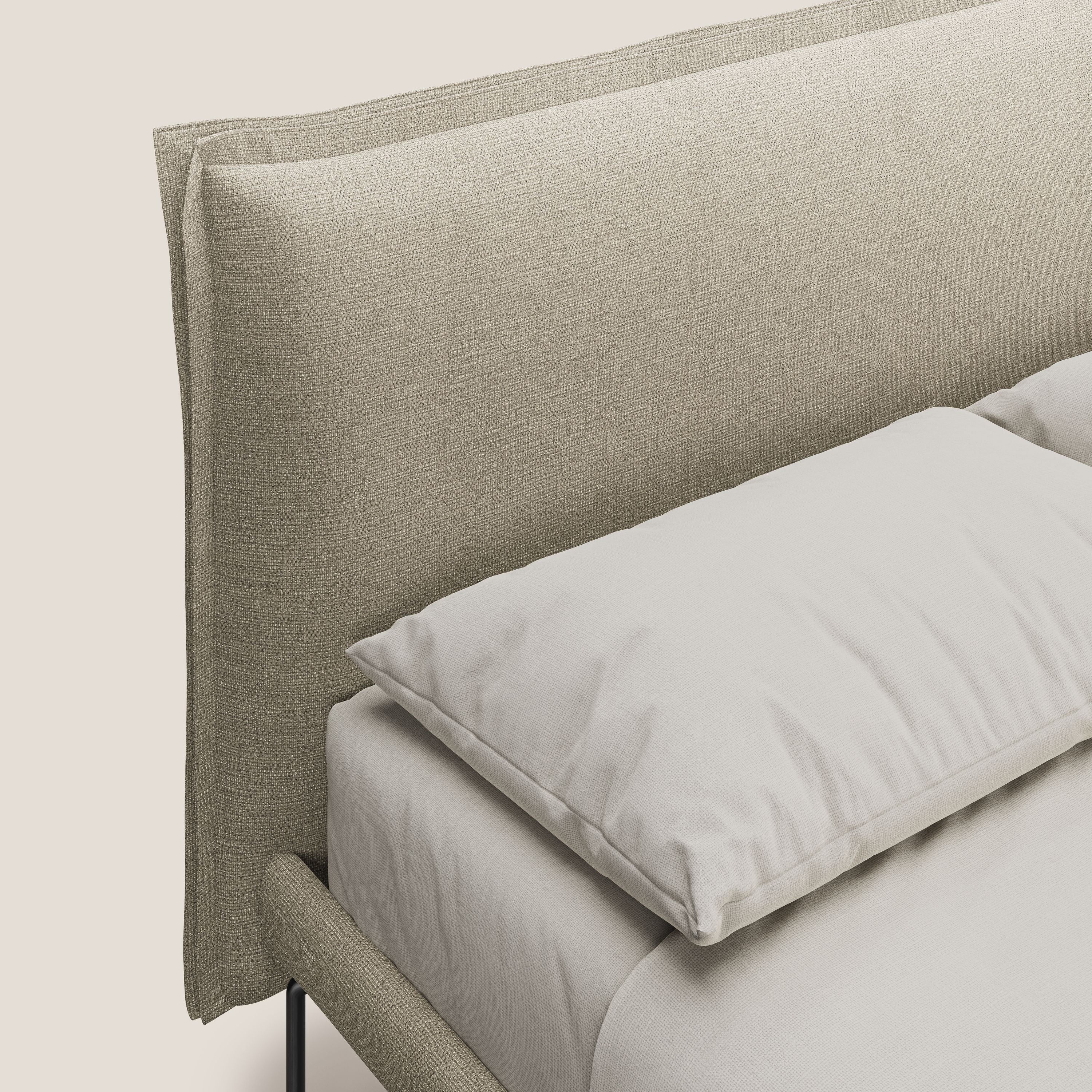 Eric letto imbottito design minimal in morbido tessuto impermeabile T14 beige - divani.store