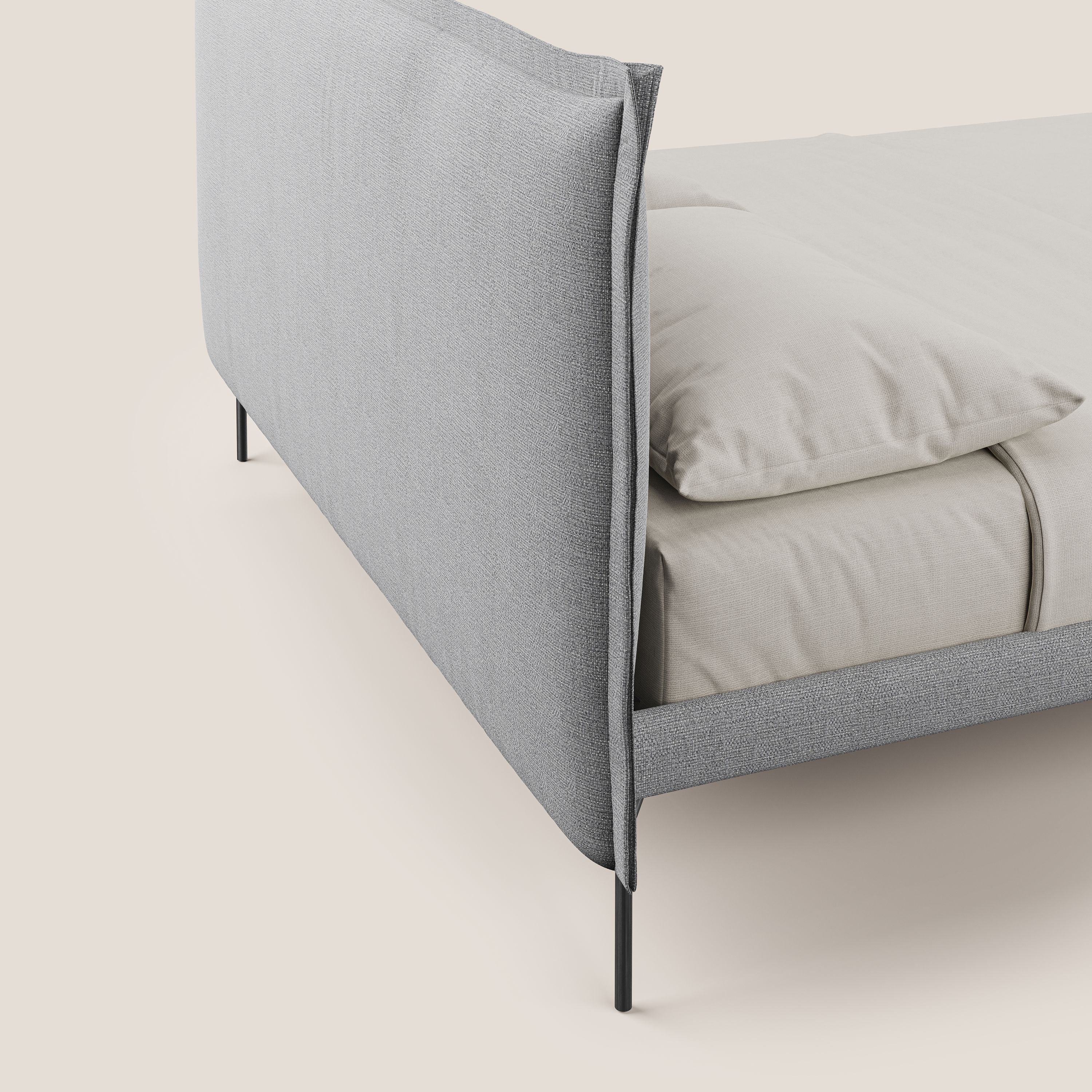 Eric letto imbottito design minimal in morbido tessuto impermeabile T14 grigio chiaro - divani.store