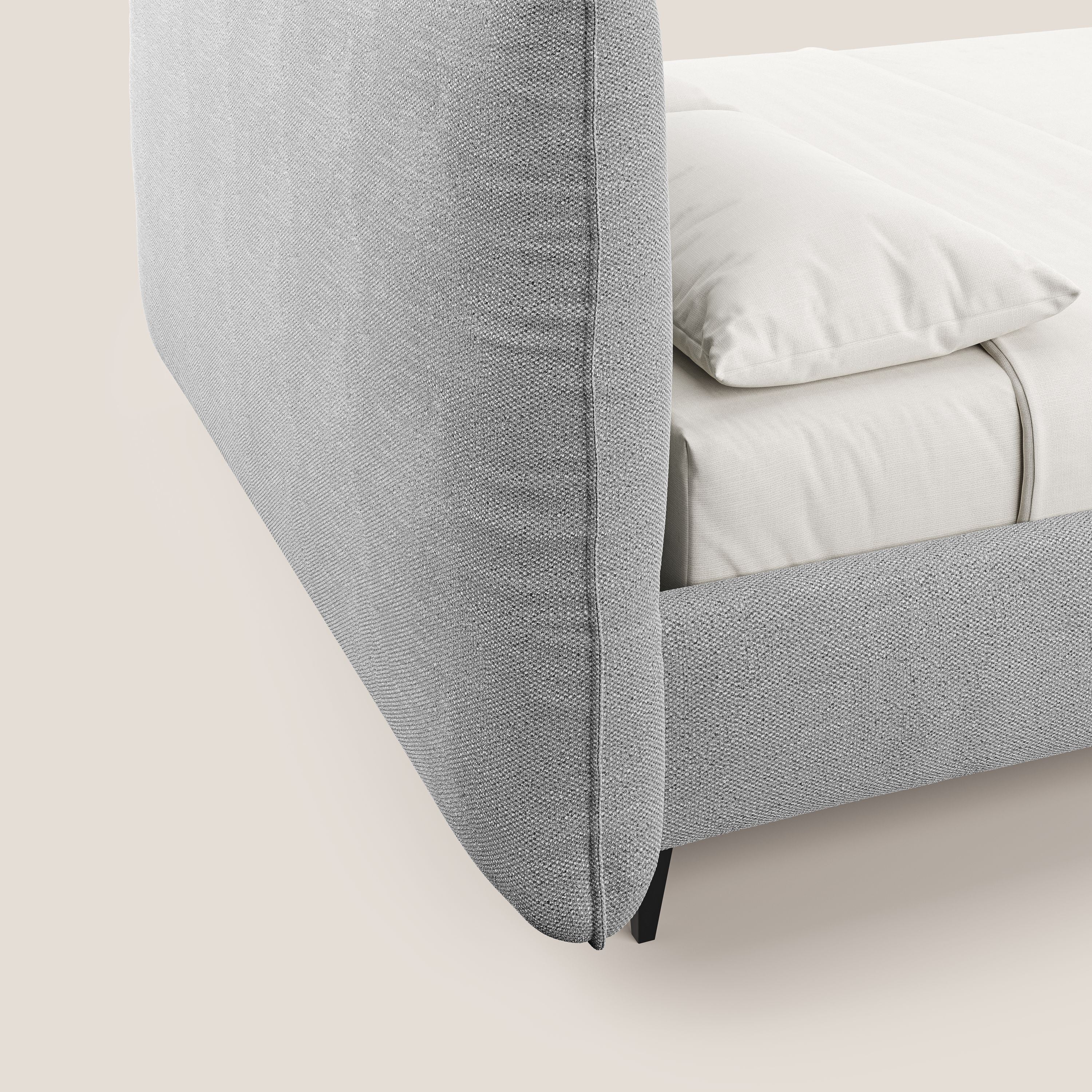 EROS letto imbottito in piuma con vano contenitore in pregiato e fresco bouclet smacchiabile T16 grigio - divani.store