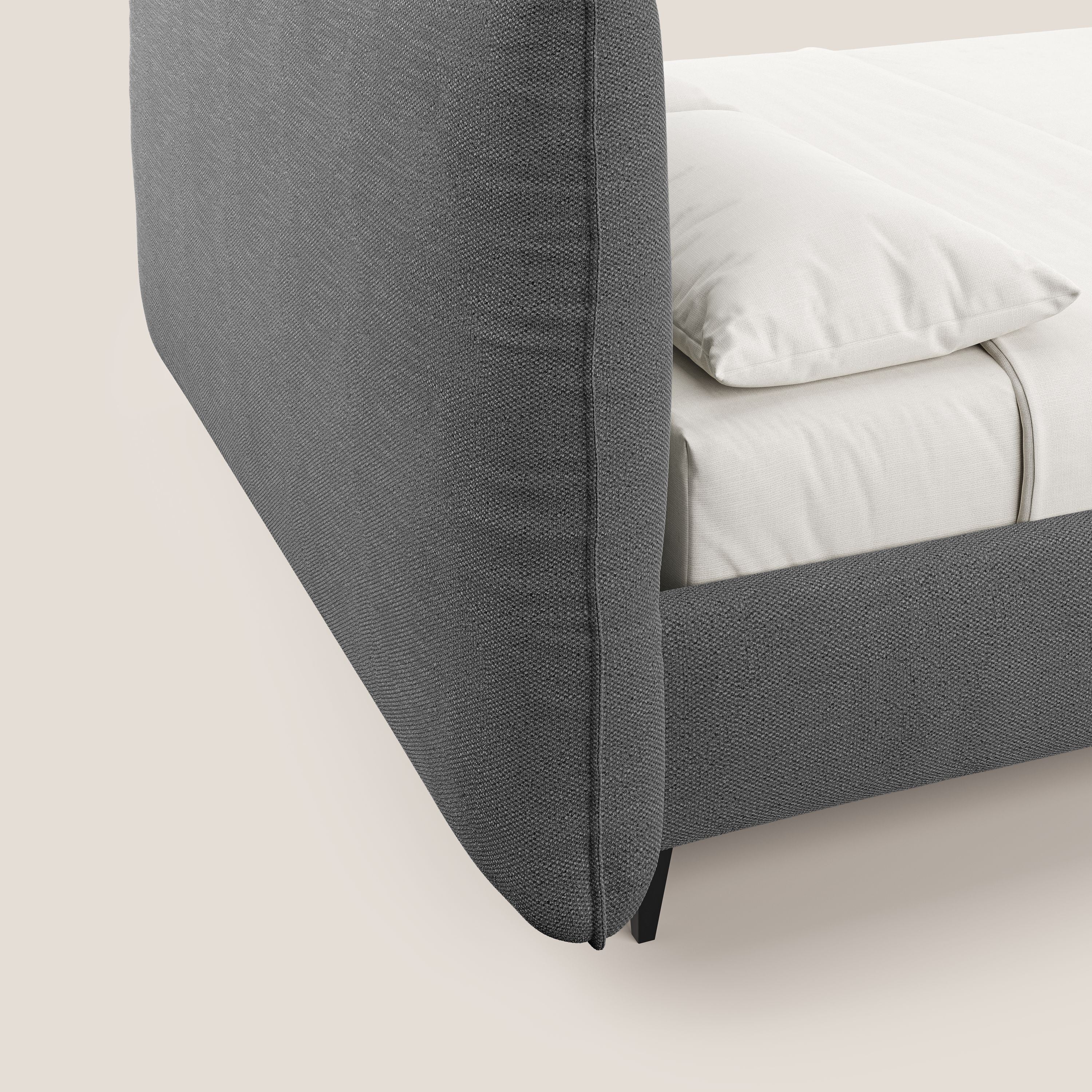 EROS letto imbottito in piuma con vano contenitore in pregiato e fresco bouclet smacchiabile T16 antracite - divani.store