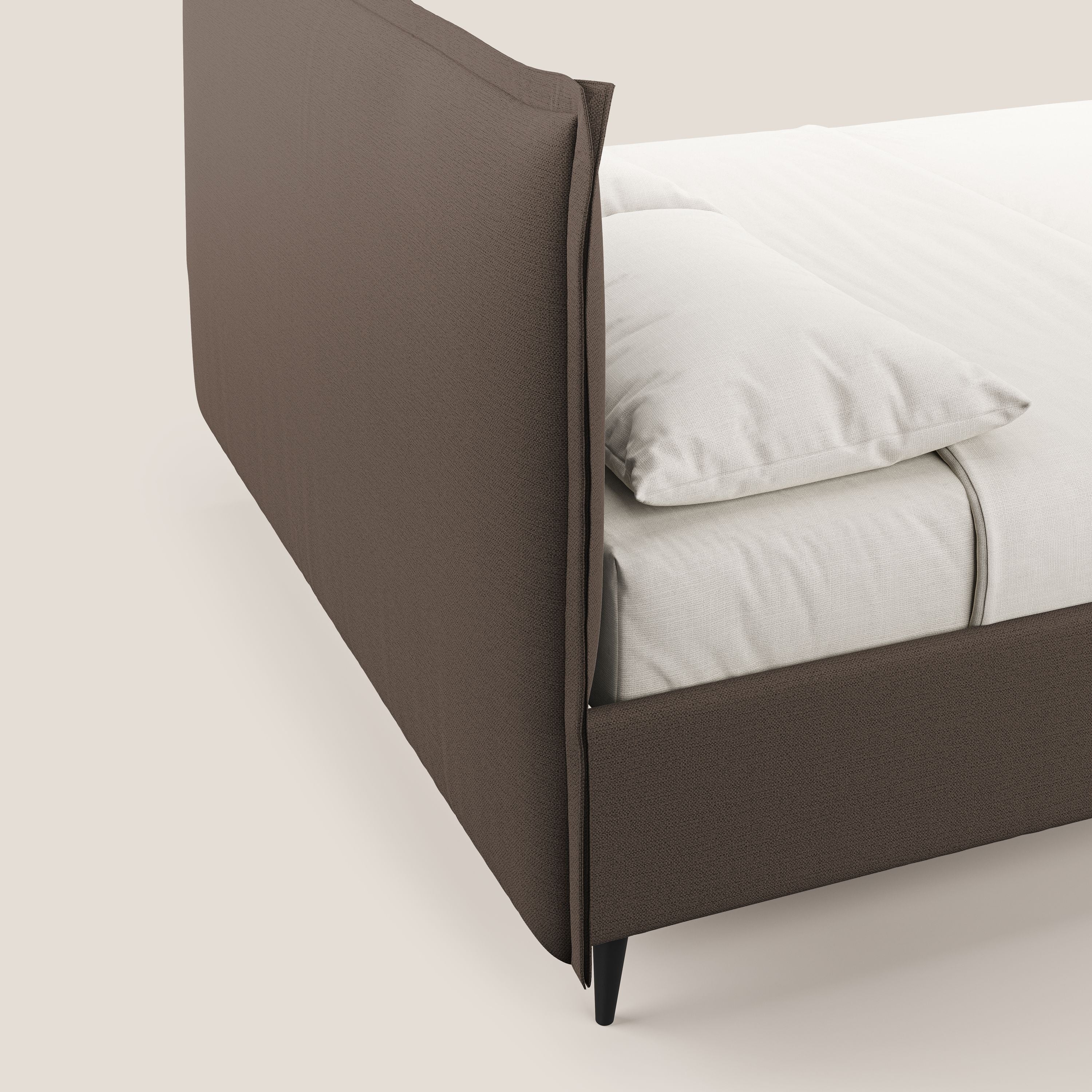 Hans letto contenitore imbottito minimal in tessuto simil cotone impermeabile T19 marrone - divani.store