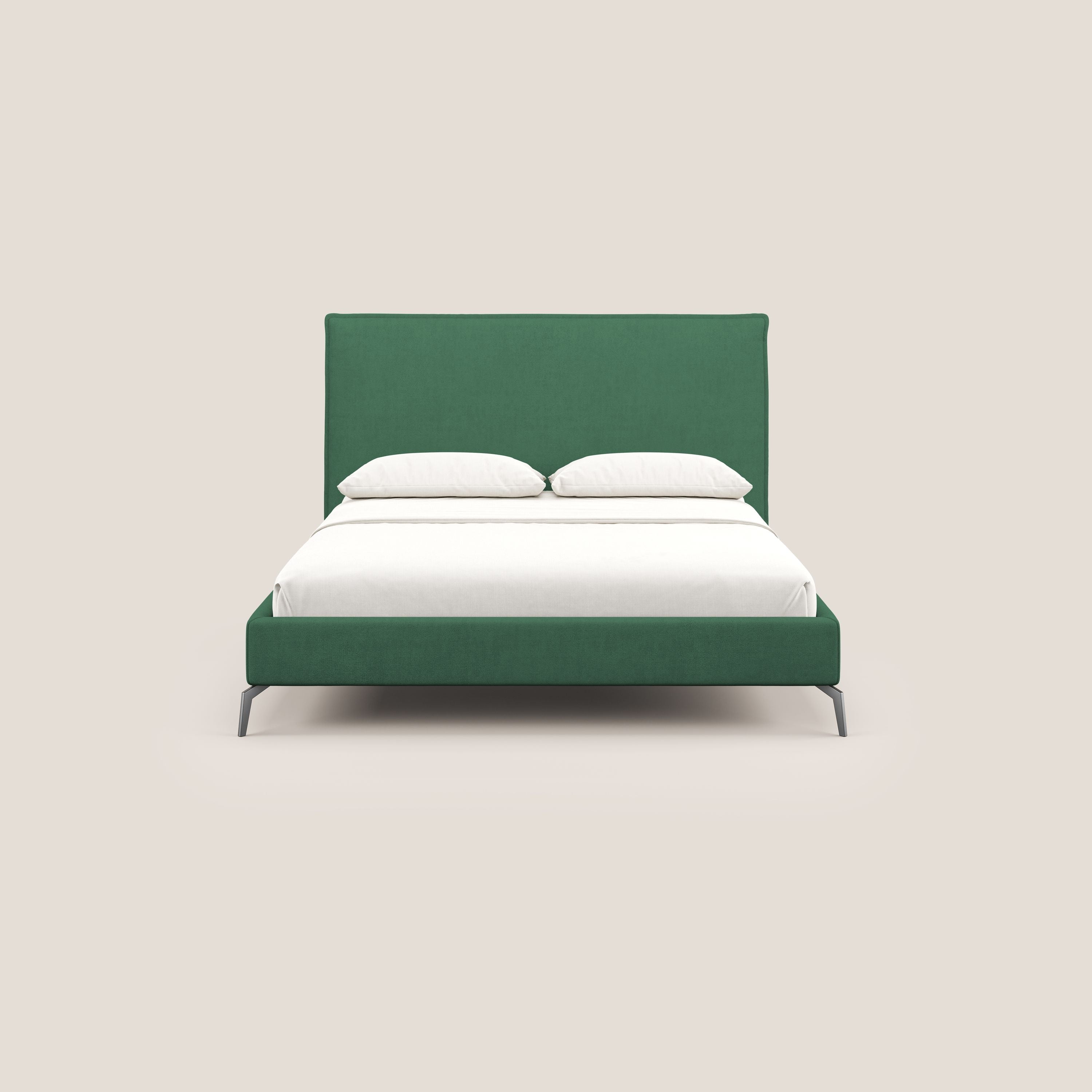 Iris letto imbottito con piedini neri sfoderabile in tessuto impermeabile T02 verde - divani.store