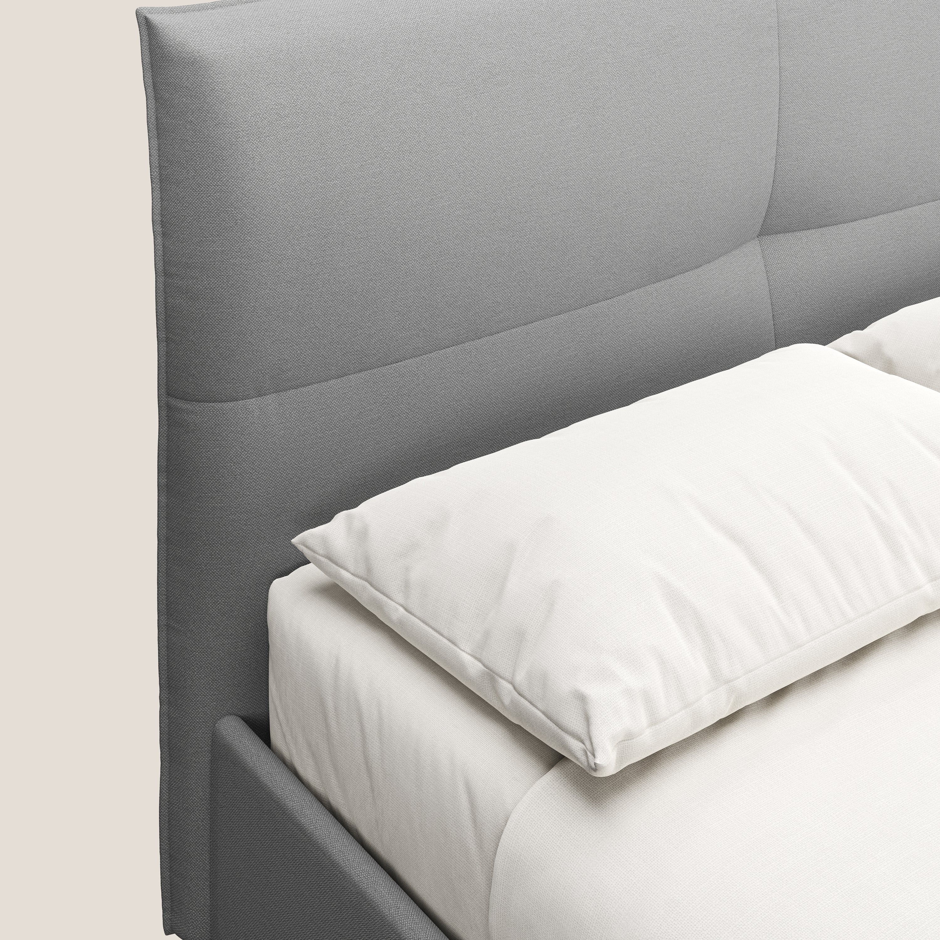 Izumi letto imbottito contenitore con piedi alti in tessuto smacchiabile T05 grigio - divani.store
