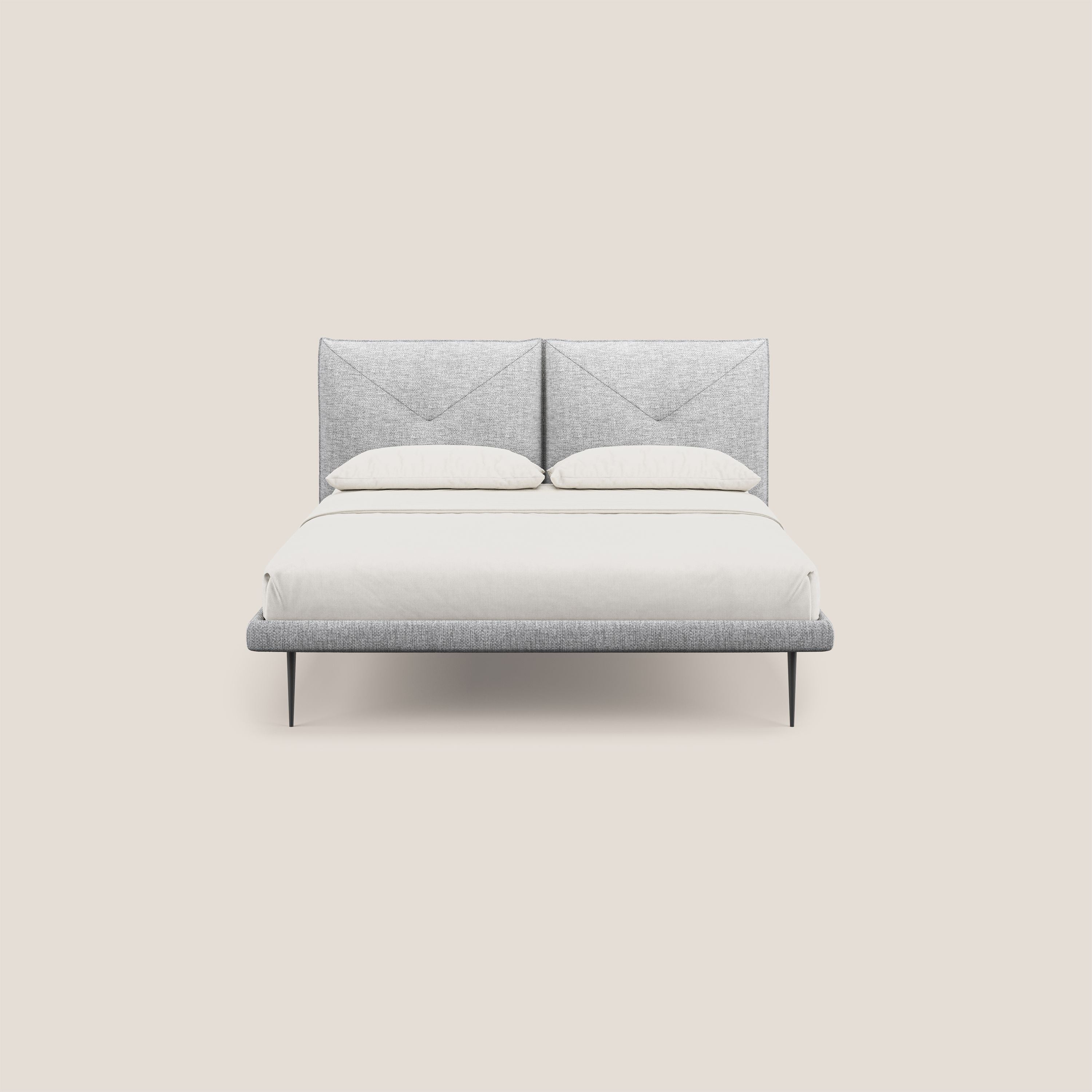 Jolie letto a doppio pannello con piedi alti in metallo in tessuto smacchiabile T18 grigio - divani.store
