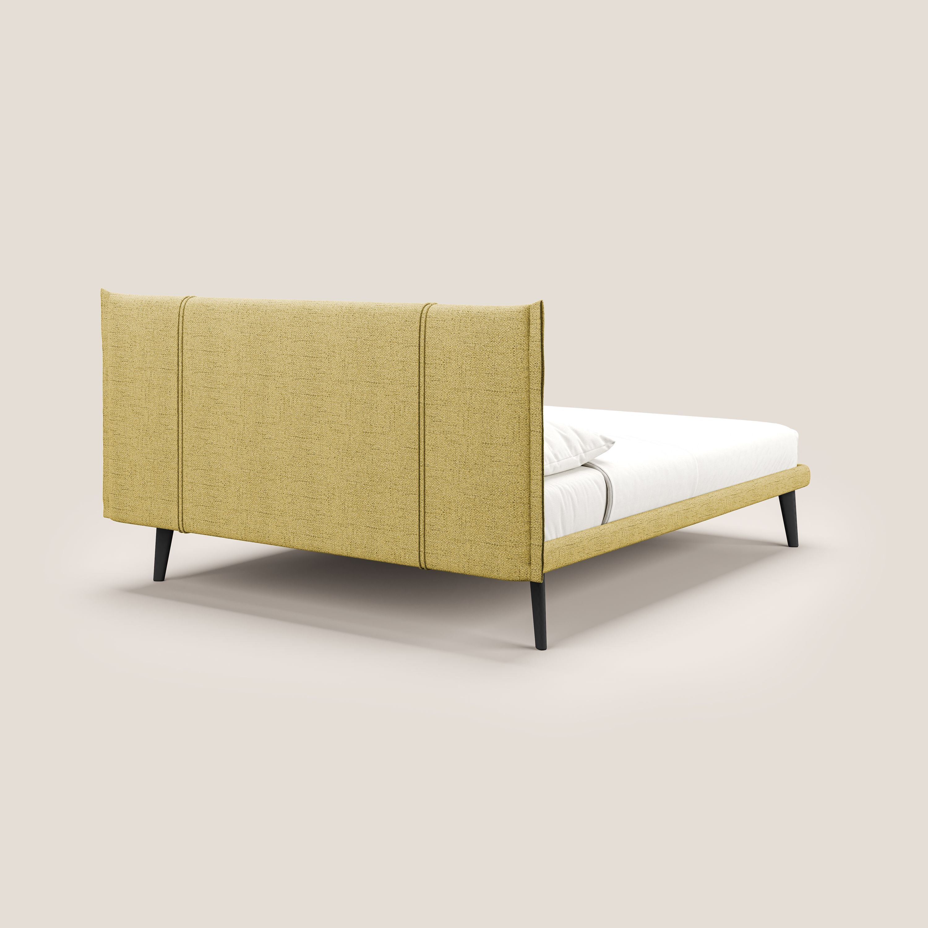 Klaus LETTO moderno con piedi in mogano e tessuto fiammato impermeabile T03 giallo - divani.store