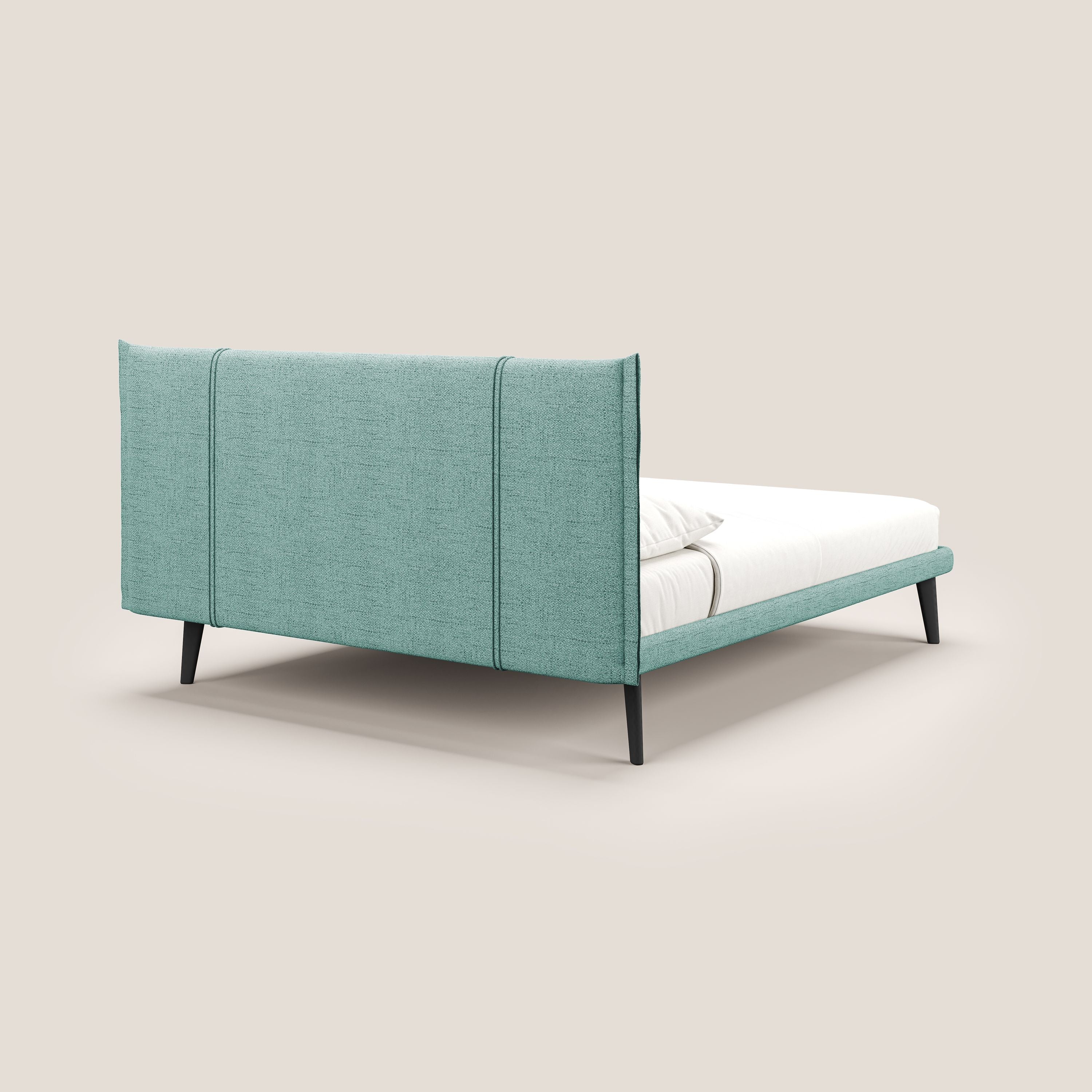 Klaus LETTO moderno con piedi in mogano e tessuto fiammato impermeabile T03 verde acqua - divani.store