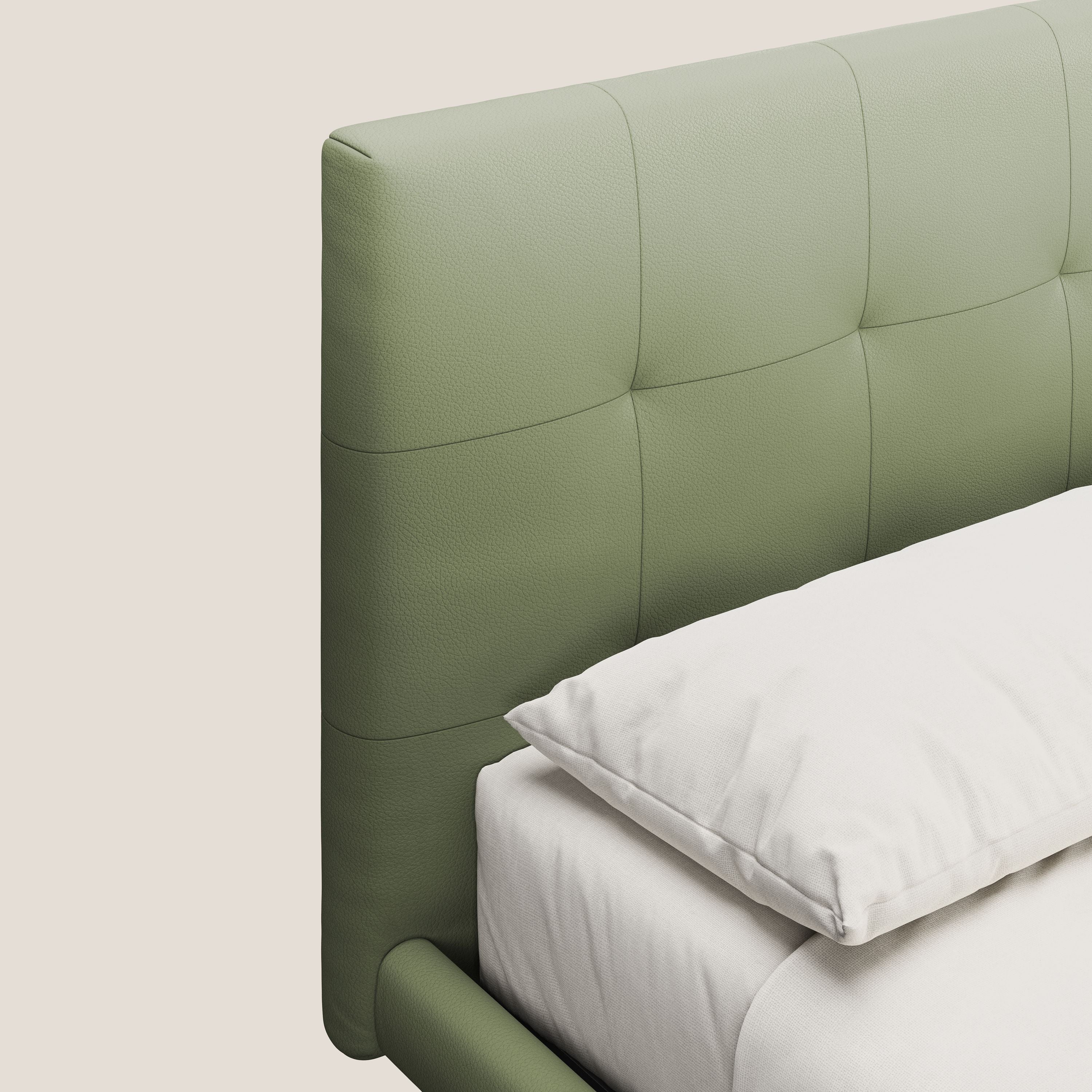 Midori letto imbottito trapuntato in ecopelle con piedini alti T04 verde - divani.store