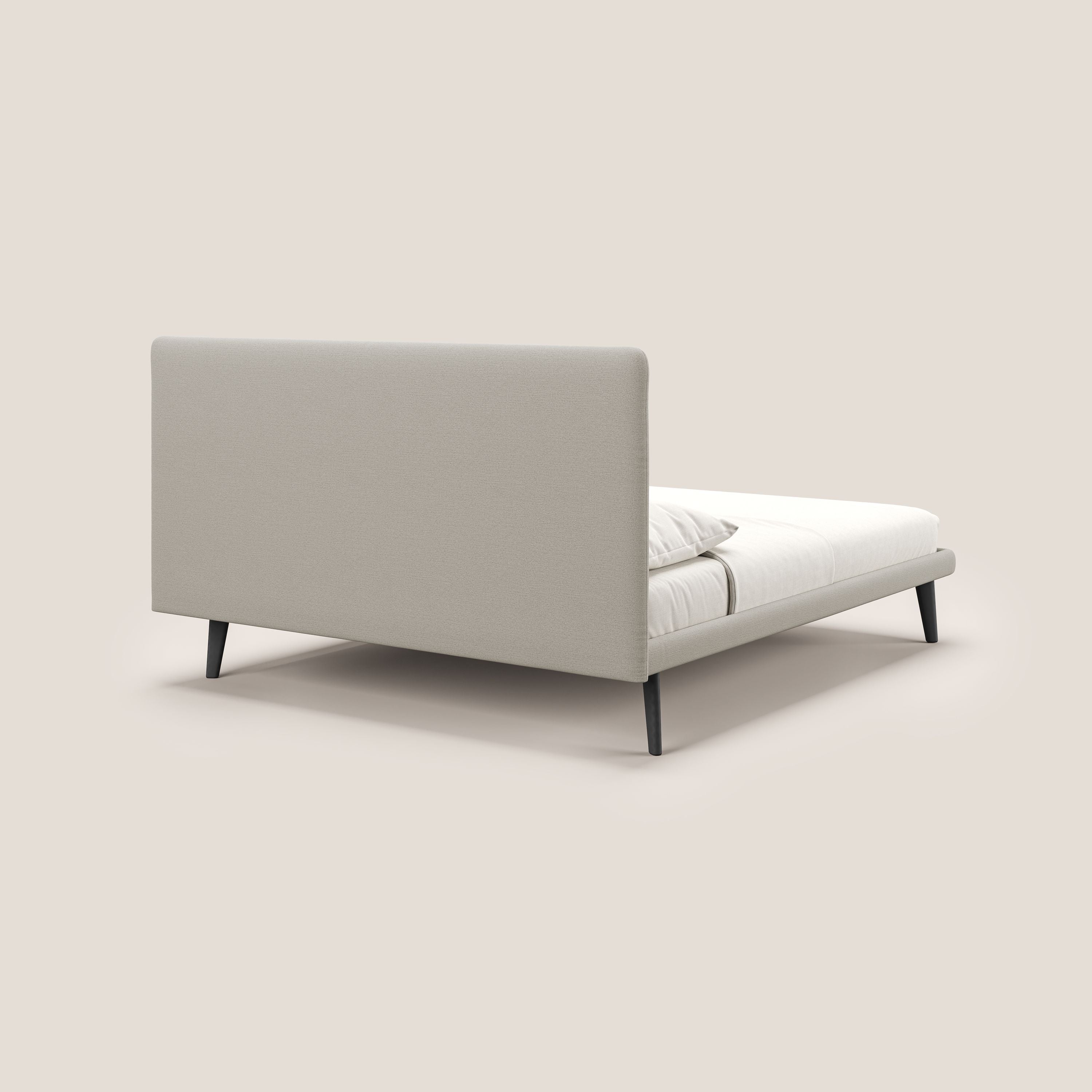 Noel letto minimal scandinavo con piedi in mogano e tessuto fiammato impermeabile T19 panna - divani.store