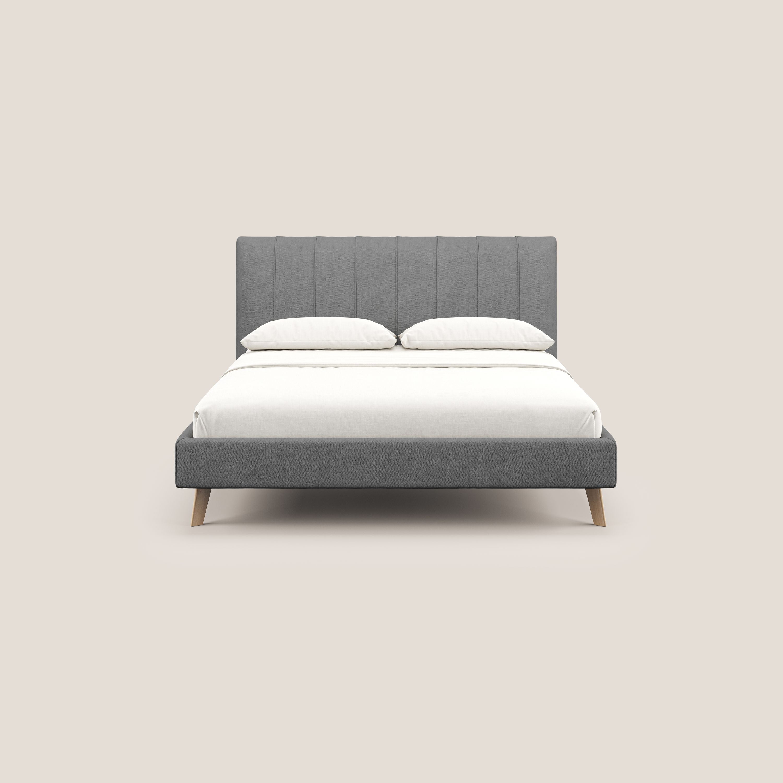 Selene letto imbottito con piedini naturali sfoderabile in tessuto impermeabile T02 grigio - divani.store