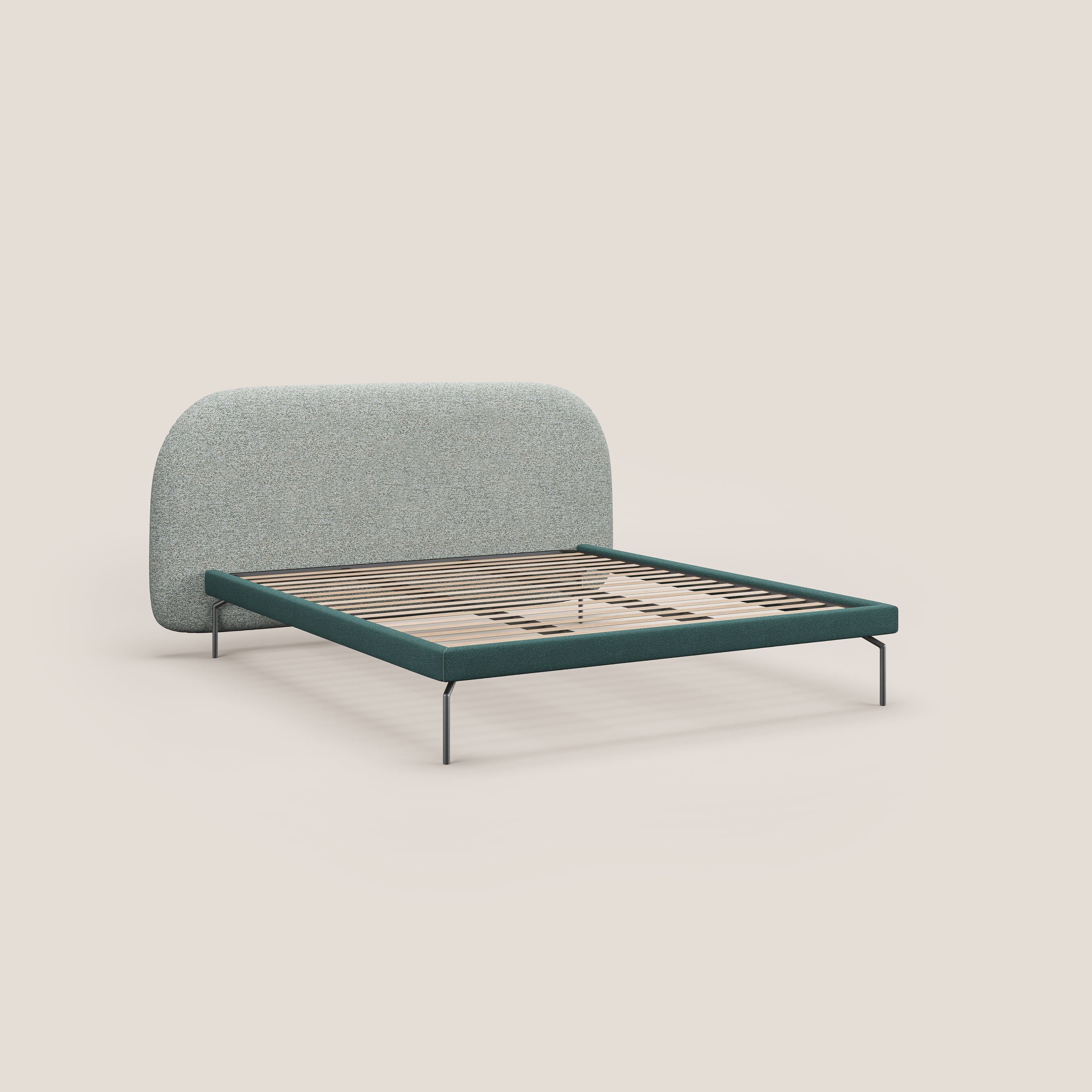 Soleil letto imbottito di design con piedi alti in metallo in bouclet smacchiabile T12 verde - divani.store