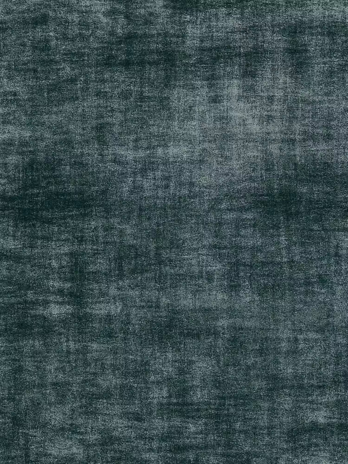 Una superficie grigia scura dalla trama ruvida presenta sottili macchioline e un motivo simile a quello di un tessuto in diverse tonalità di grigio e nero, creando un effetto morbido e consumato che ricorda le sbavature di carboncino o un tessuto logoro—simile al raffinato rivestimento che caratterizza il letto imbottito con contenitore e testiera capitonné alta in ciniglia Oeko-Tex® di Letti.store. Non sono presenti forme o oggetti distinti.