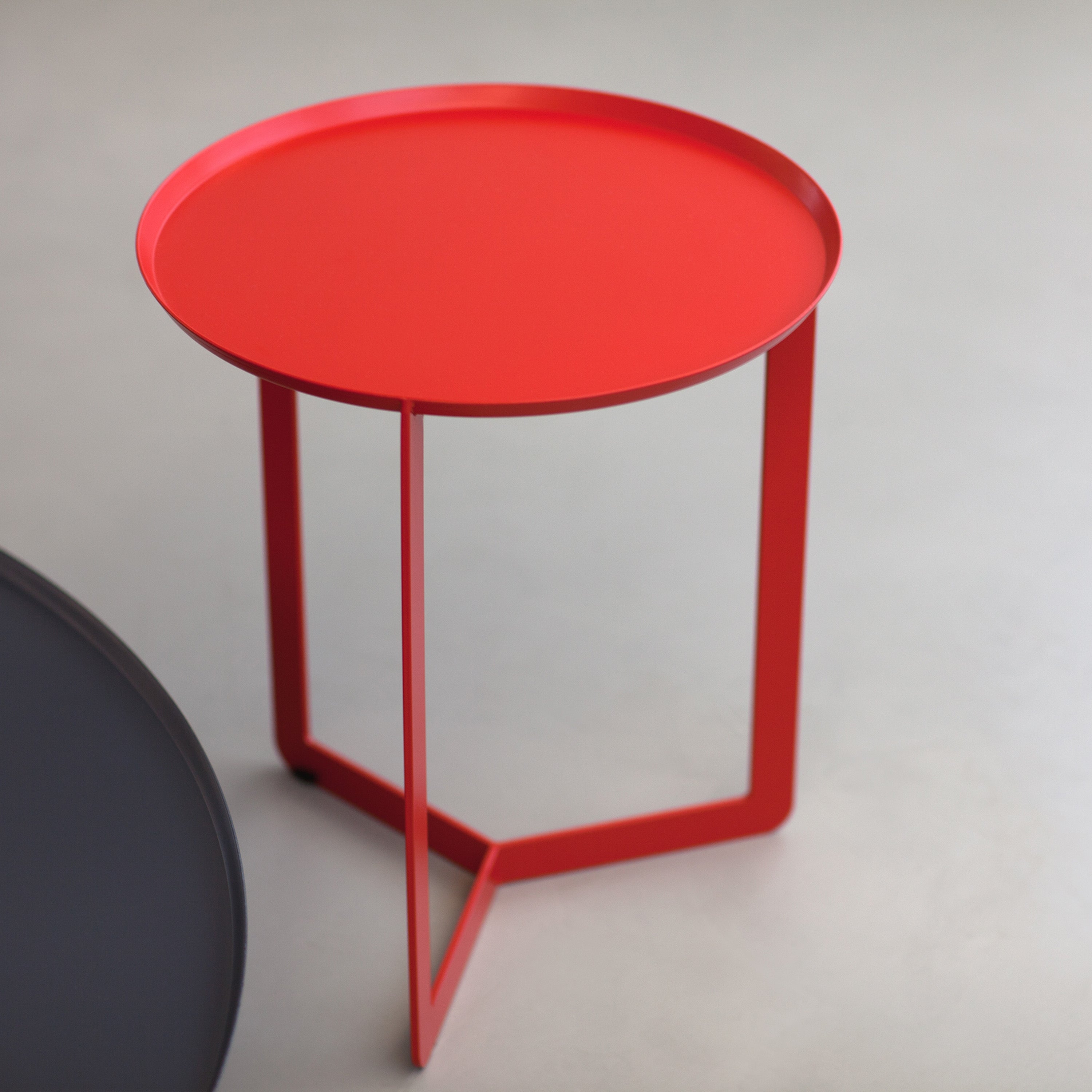 Round tavolino rotondo da salotto in metallo h46 cm fango - divani.store